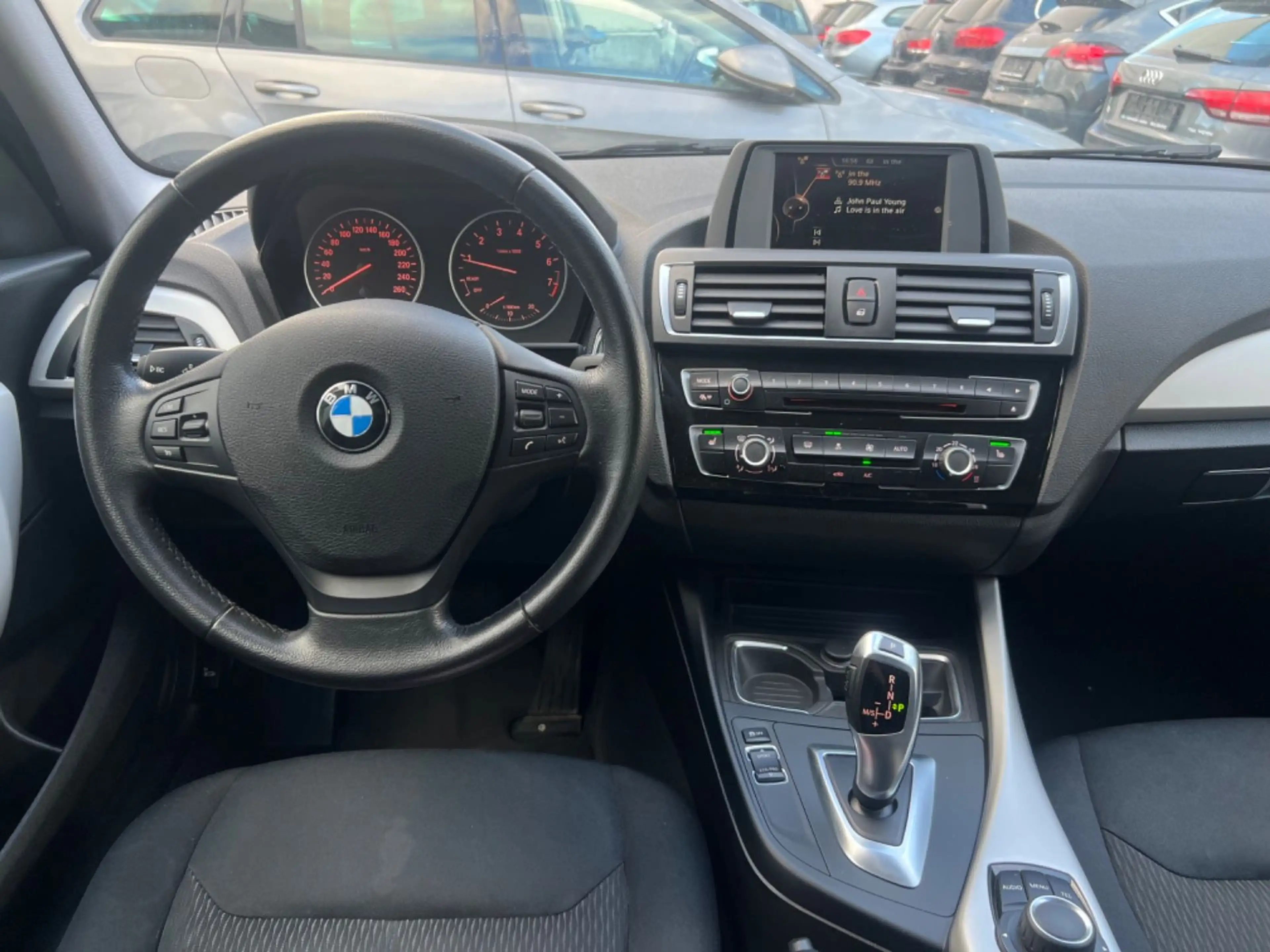 BMW 118 i 5-trg. Advantage~Automatik~Euro6~18.Zoll — photo 15