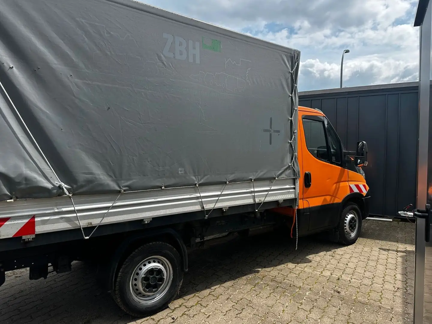 Iveco Daily 3Seitenkipper/Plane luftfedert.Schwingsitz Naranja - 2