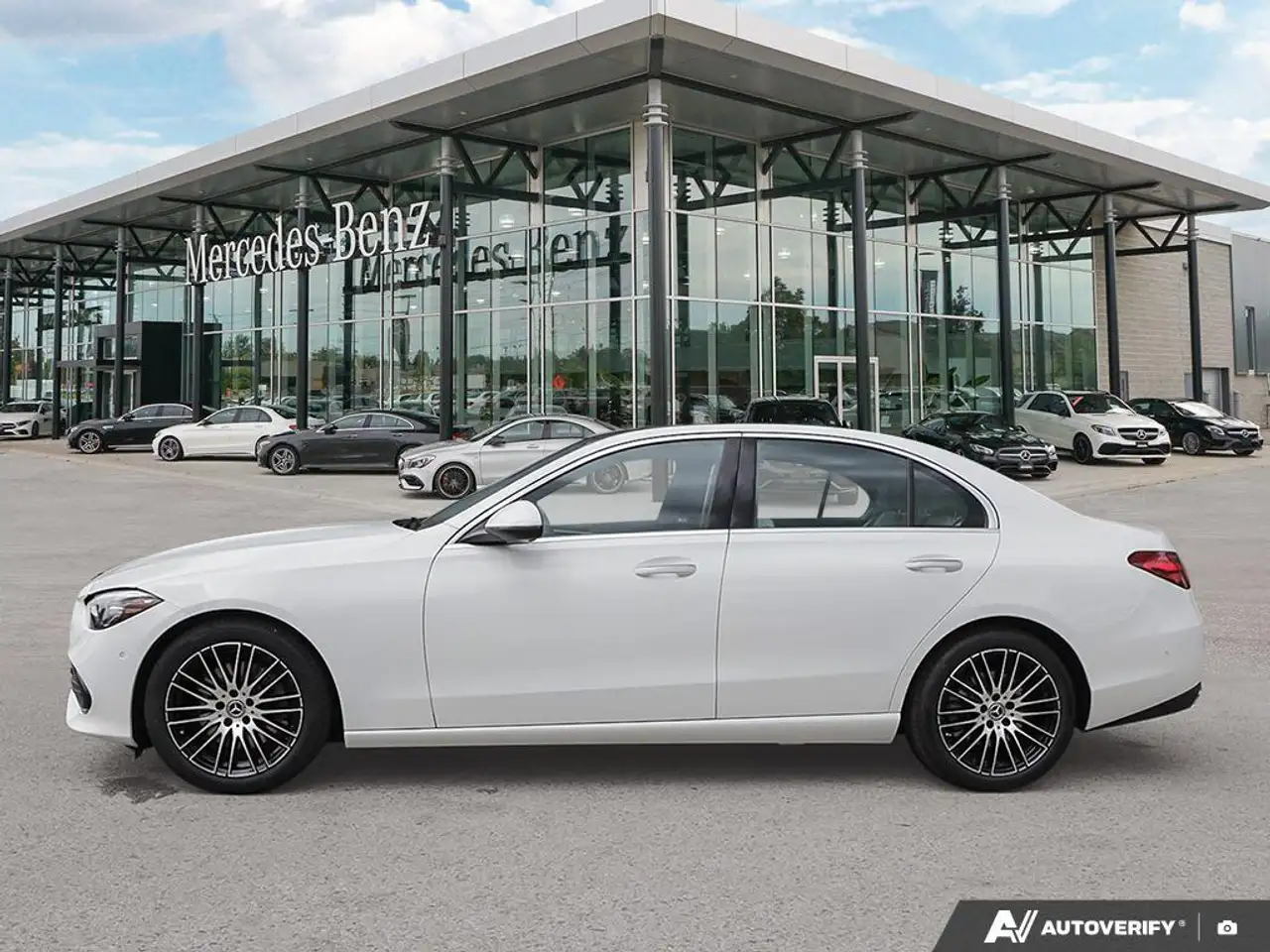 Mercedes-Benz C-Class photo Mercedes-Benz C-Class