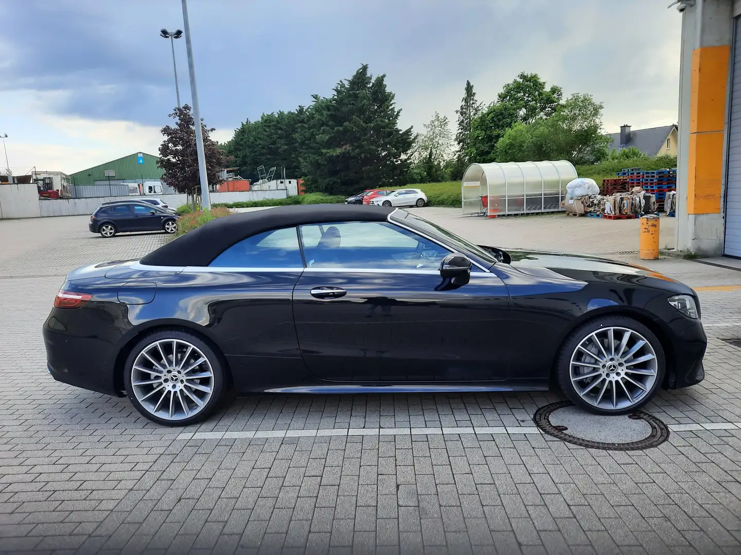 Mercedes-Benz E 220 E 220 d Cabrio 9G-TRONIC AMG Line Noir - 2