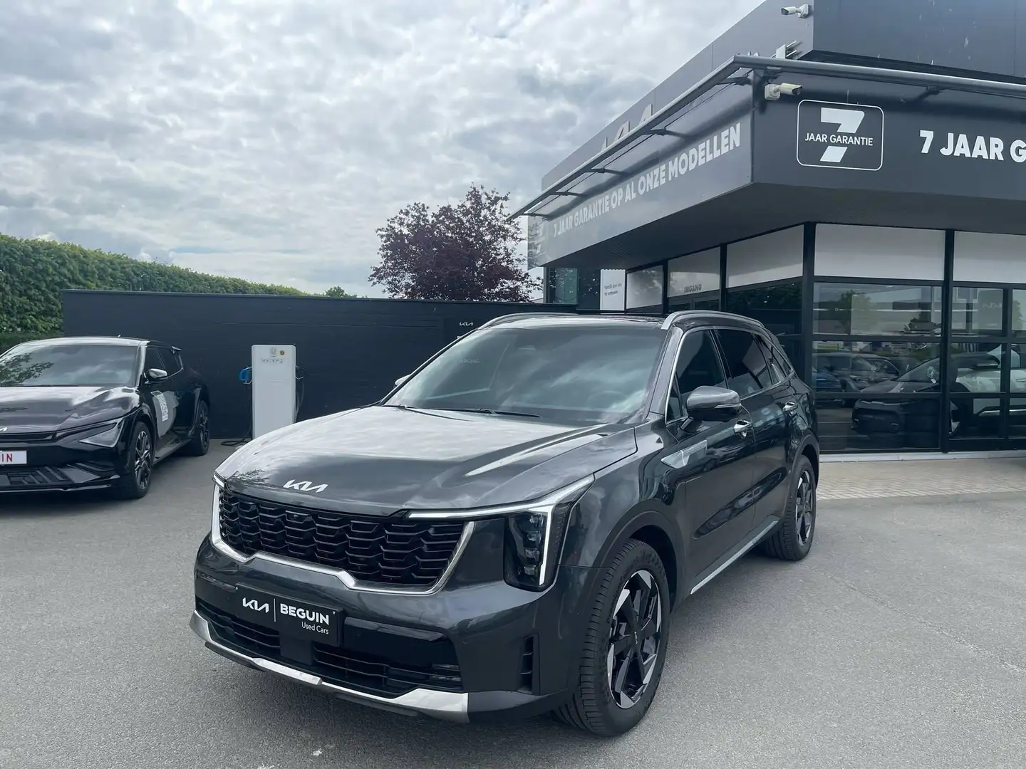 Kia Sorento PHEV 4WD AT6 PACE Gris - 1