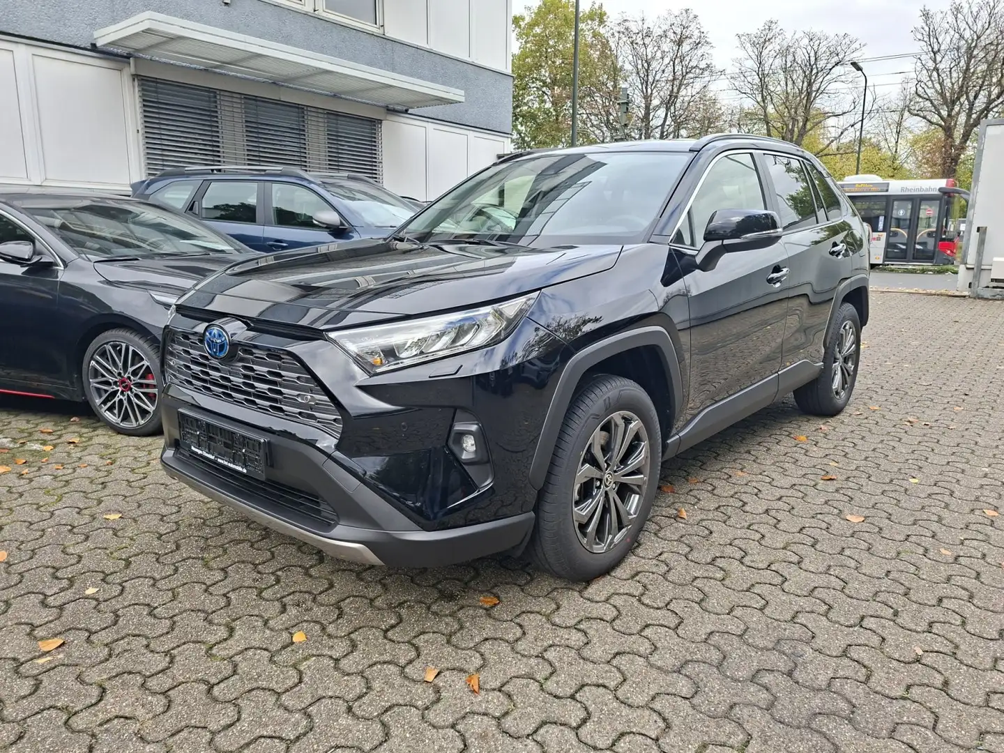 Toyota RAV 4 2.5 VVT-i Hybrid 4x2 Active Comfort LEDER|LHZ|NAVI Schwarz - 1