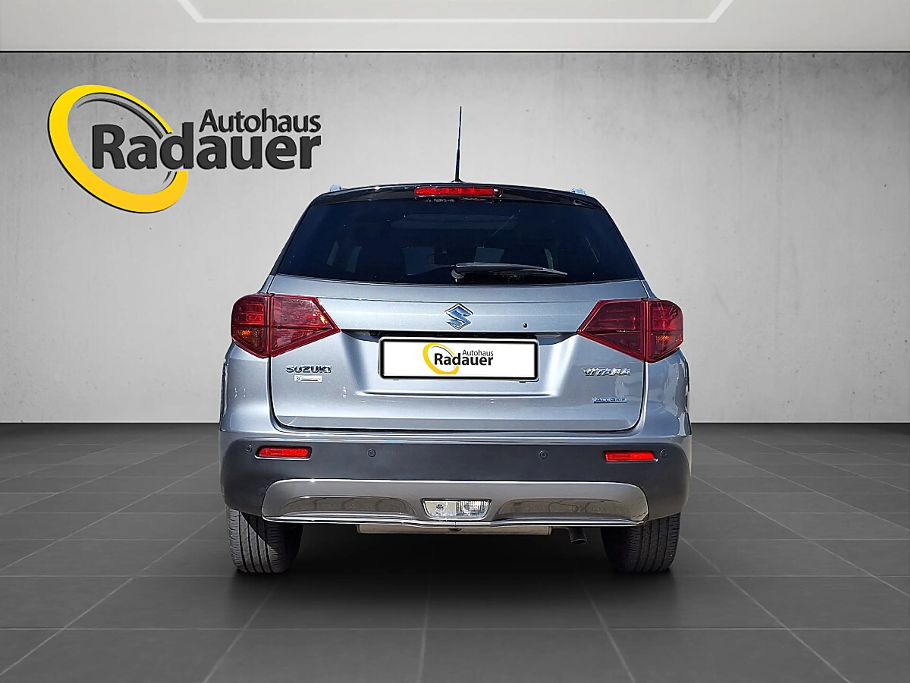 Suzuki Vitara 1,4 DITC ALLGRIP flash Aut. — photo 4
