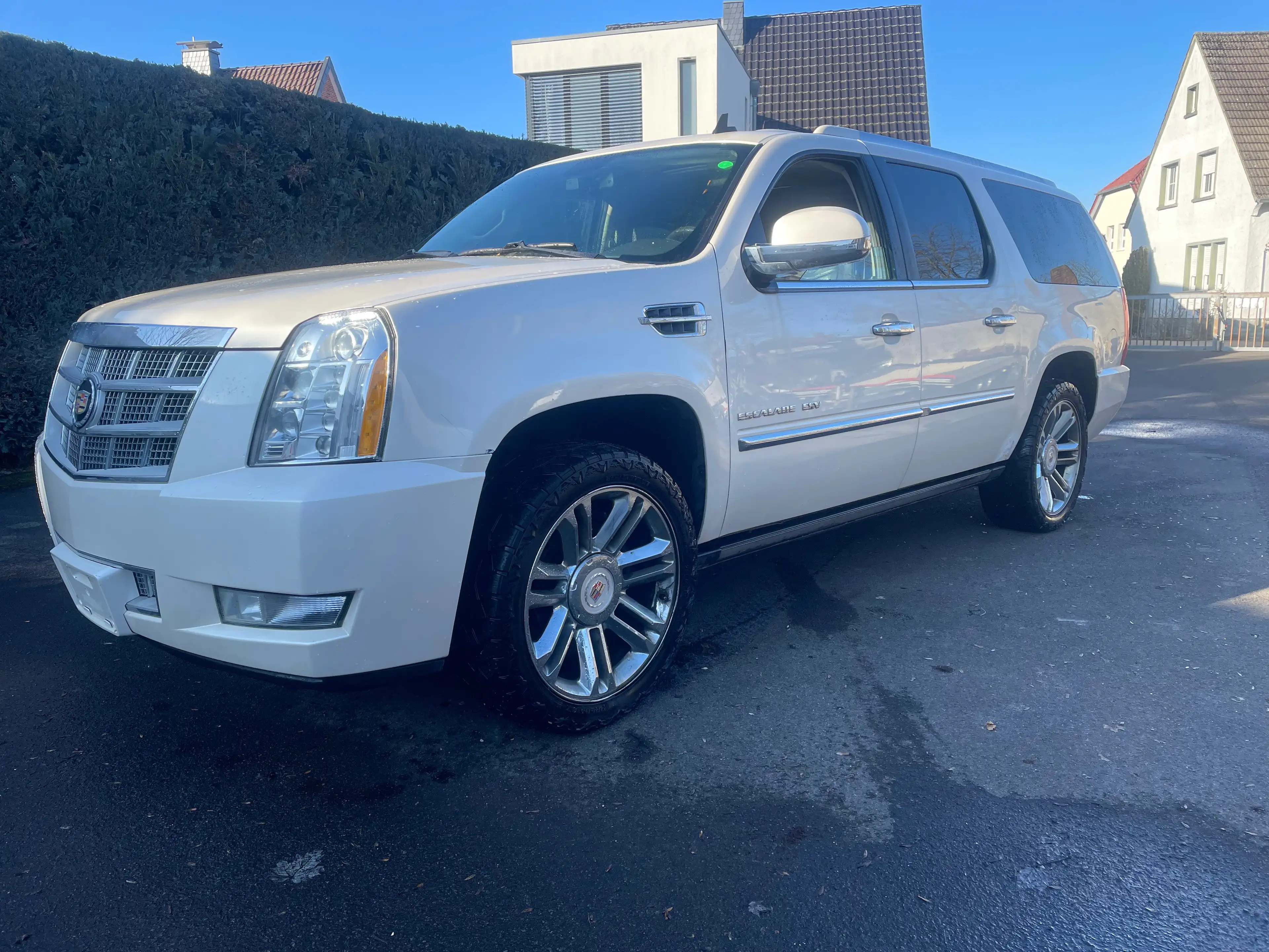 Cadillac Escalade Escalade ESV — photo 4