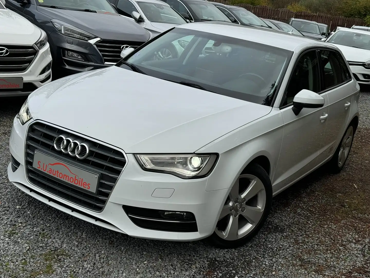 Audi A3 1.2 TFSI Luxe S Tronic/Cuir/Navi/Xénon/Gar 12M Weiß - 1
