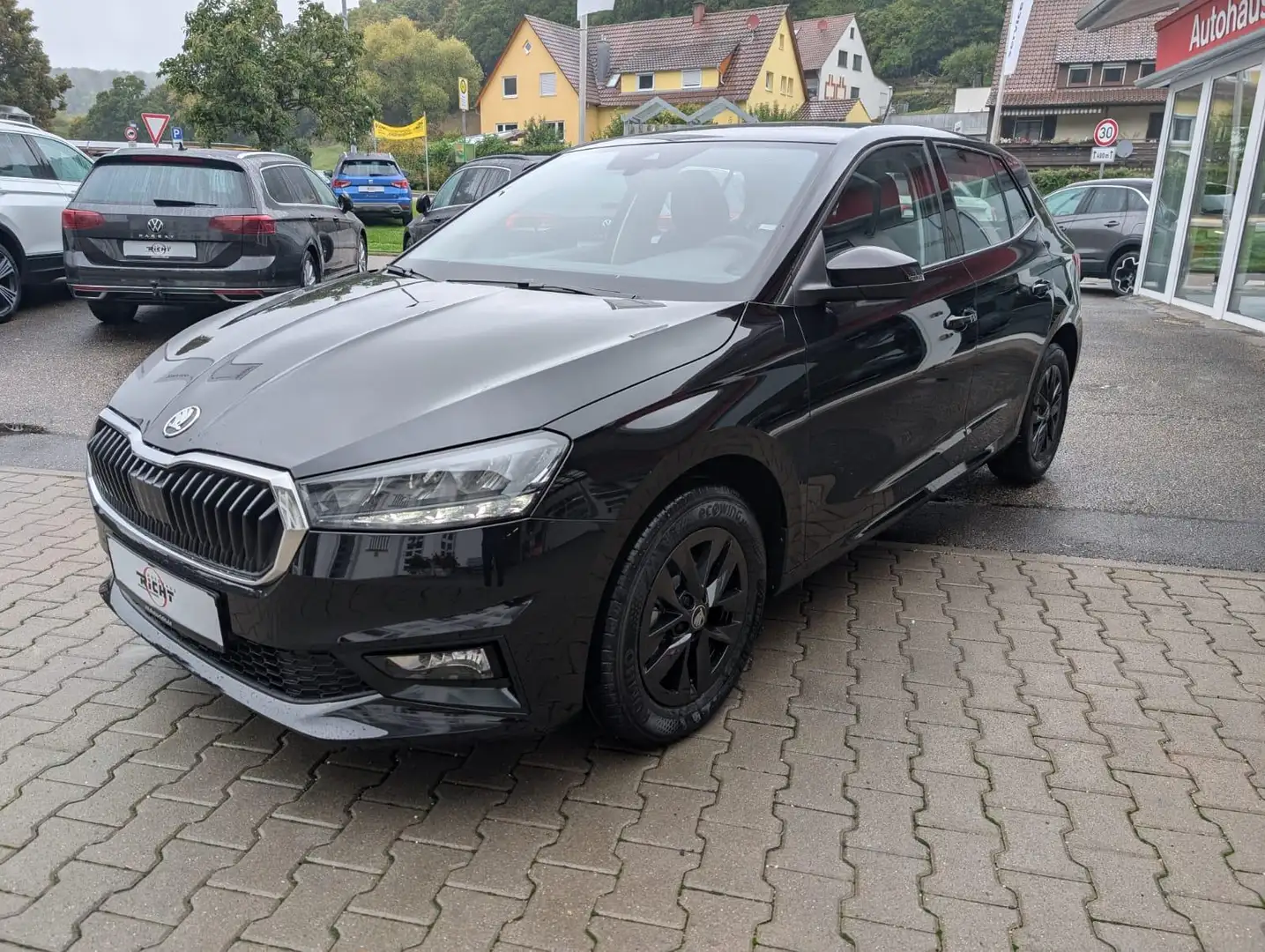 Skoda Fabia 1.0 TSI DSG 130 Jahre Kamera SHZ LED Schwarz - 2