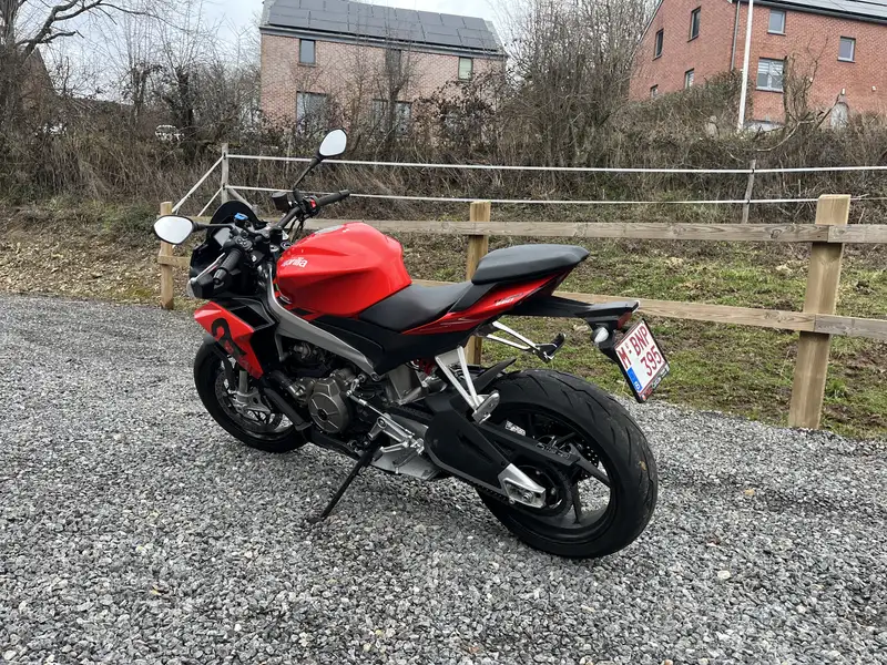Aprilia Tuono - foto 3