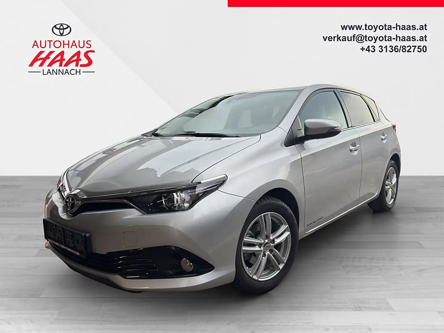Toyota Auris 1,33 dVVT-i Edition 45 Silber - 1