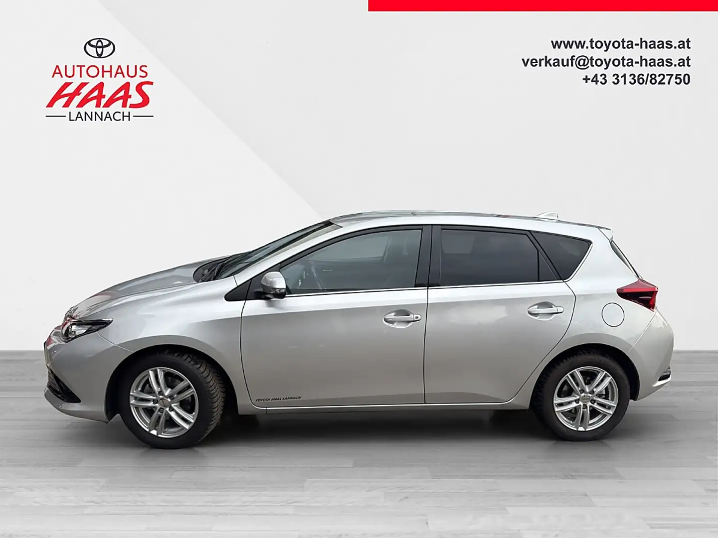 Toyota Auris 1,33 dVVT-i Edition 45 Silber - 2