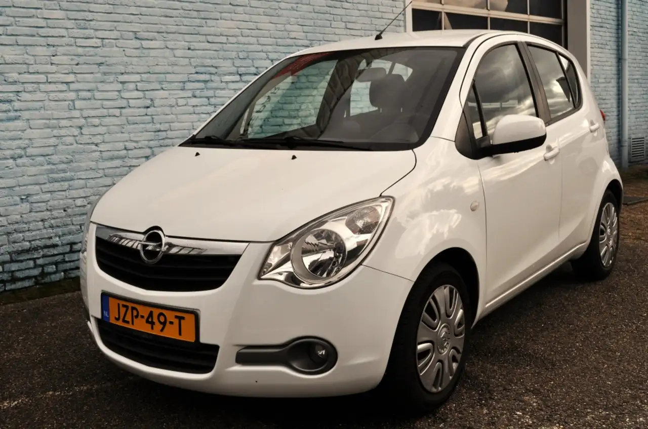 Opel Agila