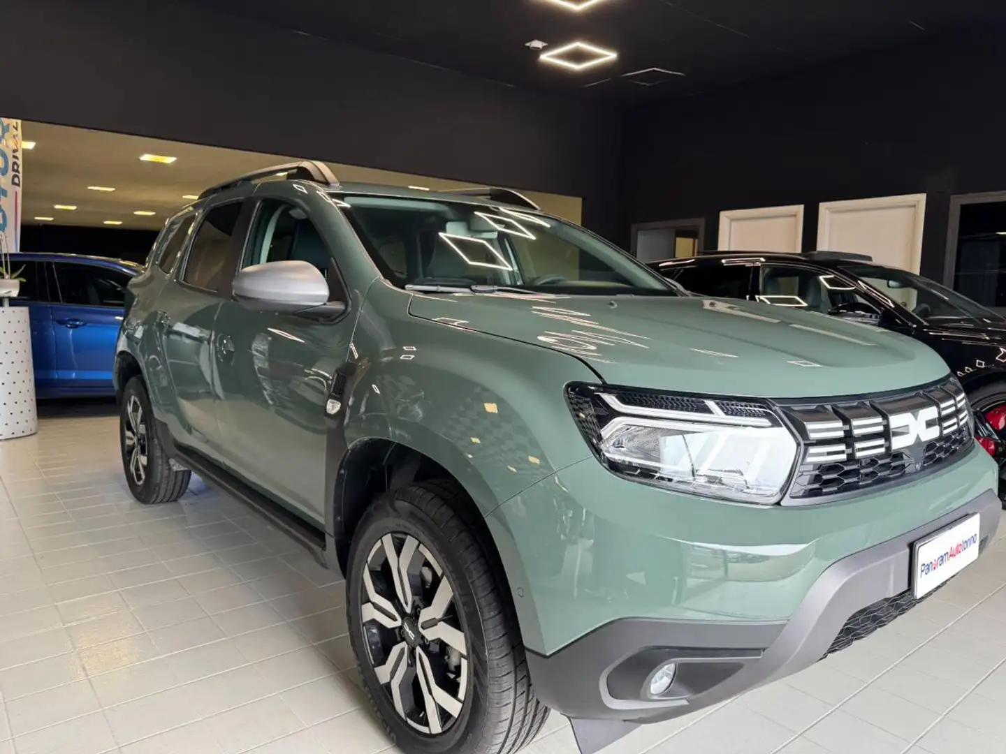Dacia Duster 1.0 TCe GPL 4x2 Prestige Up Groen - 1