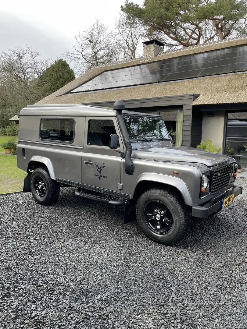 Land Rover Defender 110 Pick Up E - 2