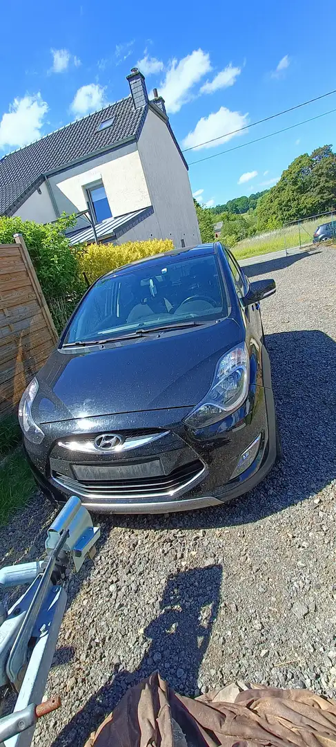 Hyundai iX20 iX20 1.4 CRDi Go! Zwart - 2