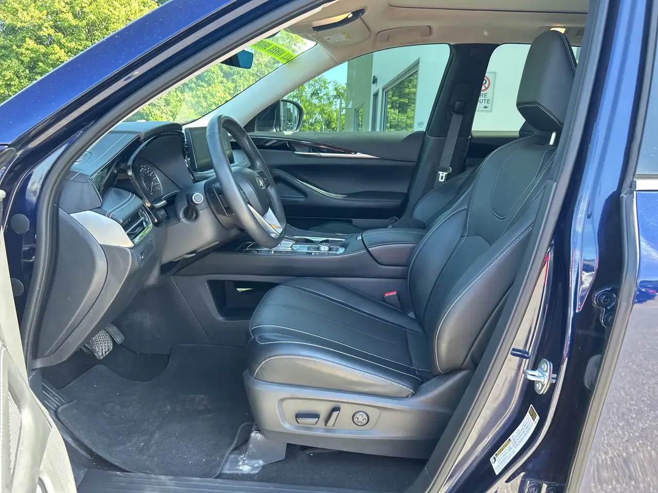 Infiniti QX60 снимка Infiniti QX60