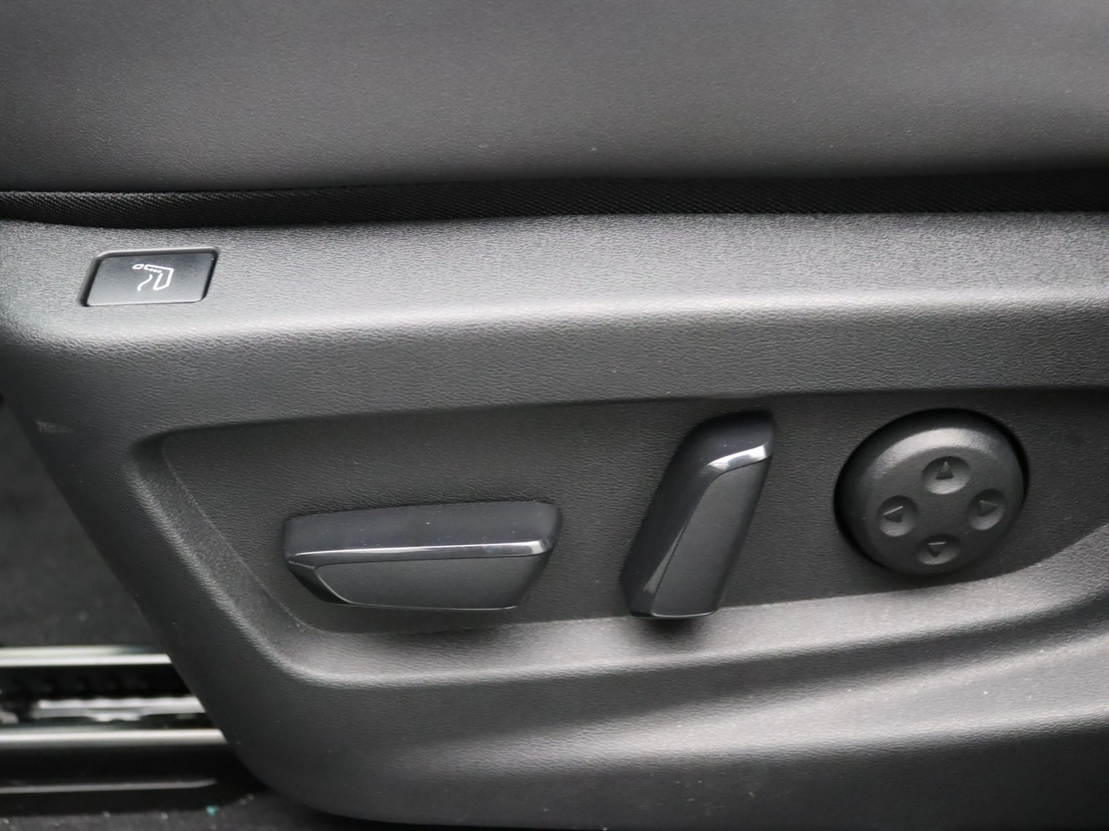 Nissan Leaf Evolve 75 kWh Apple Carplay/Android Auto | Panoram — photo 28