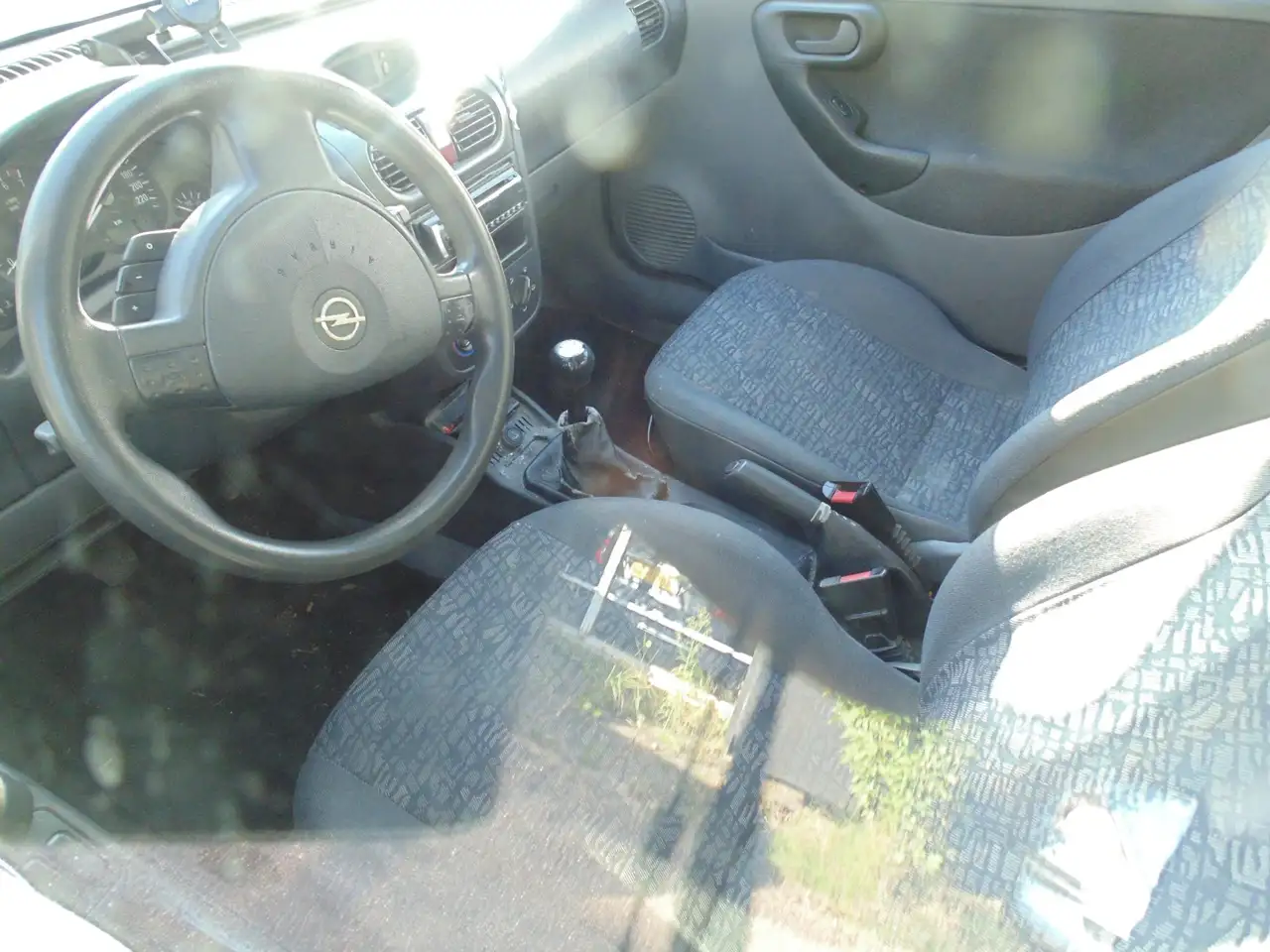 Opel Corsa 1.2-16V Comfort, foto 4