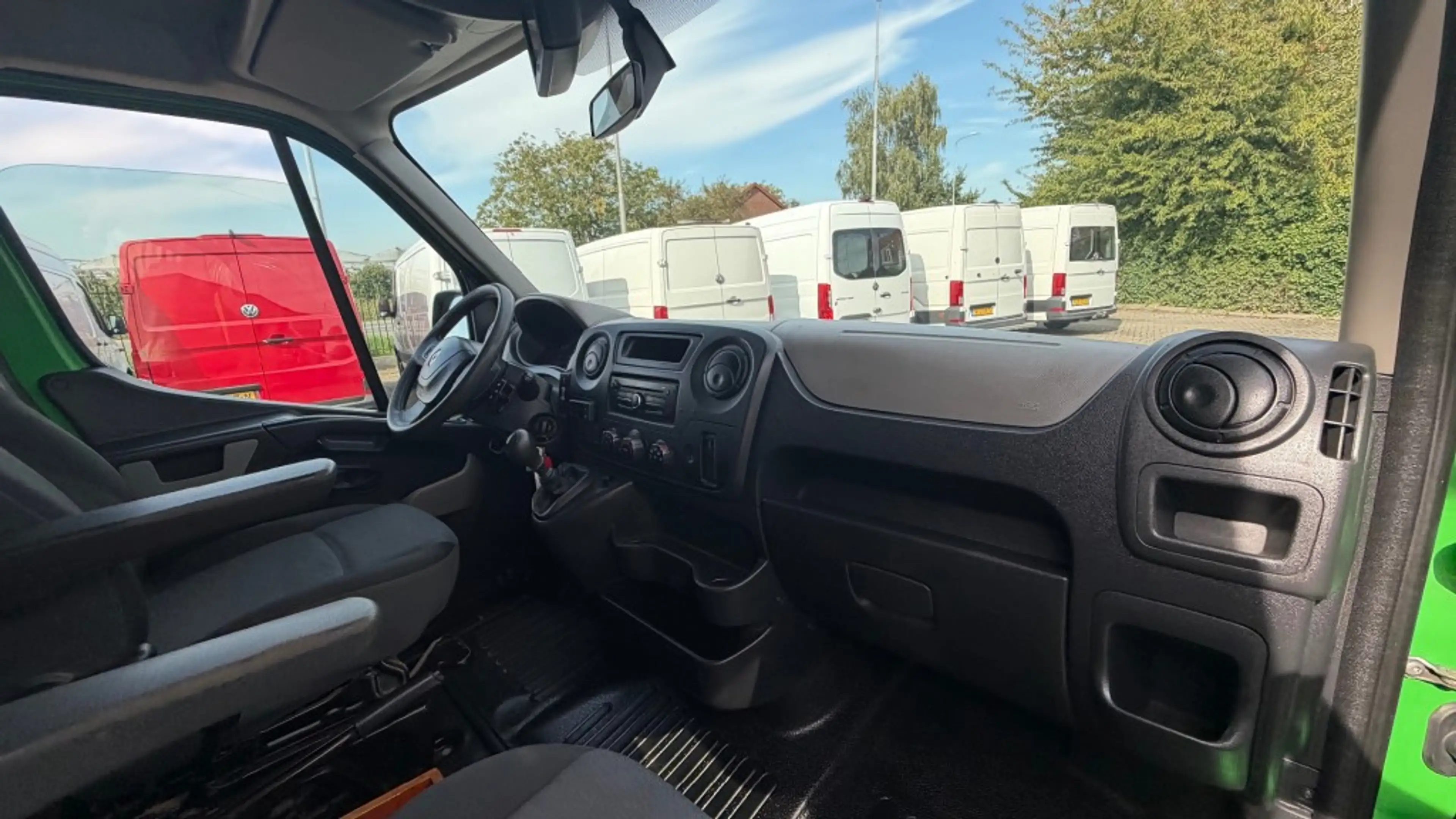 Renault Master 2.3 DCI 96KW 131PK L2H2 EURO 6 AIRCO/ CRUISE CONTR — photo 7