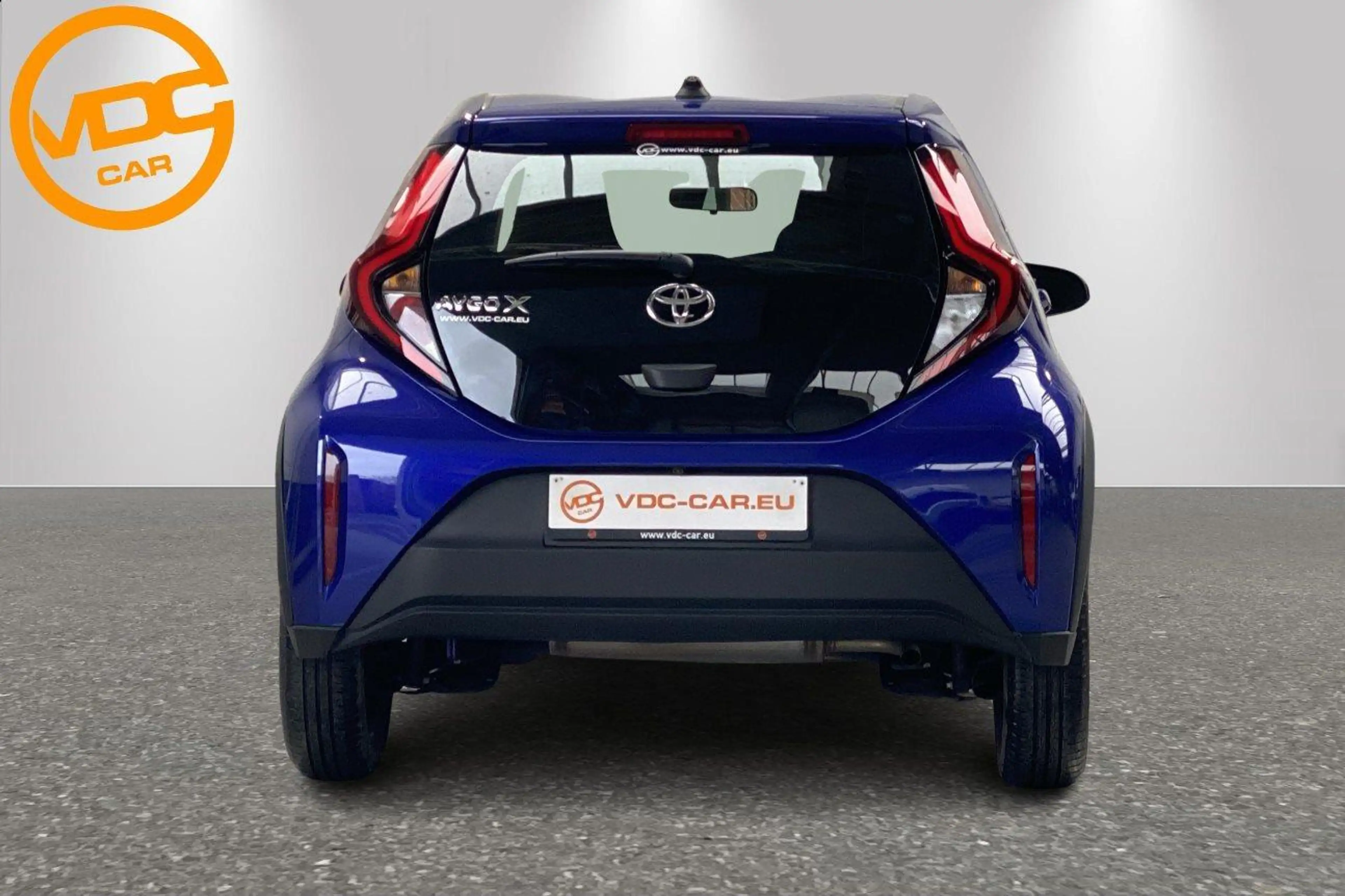 Toyota Aygo X Play 1.0i VVT-i CVT — photo 7