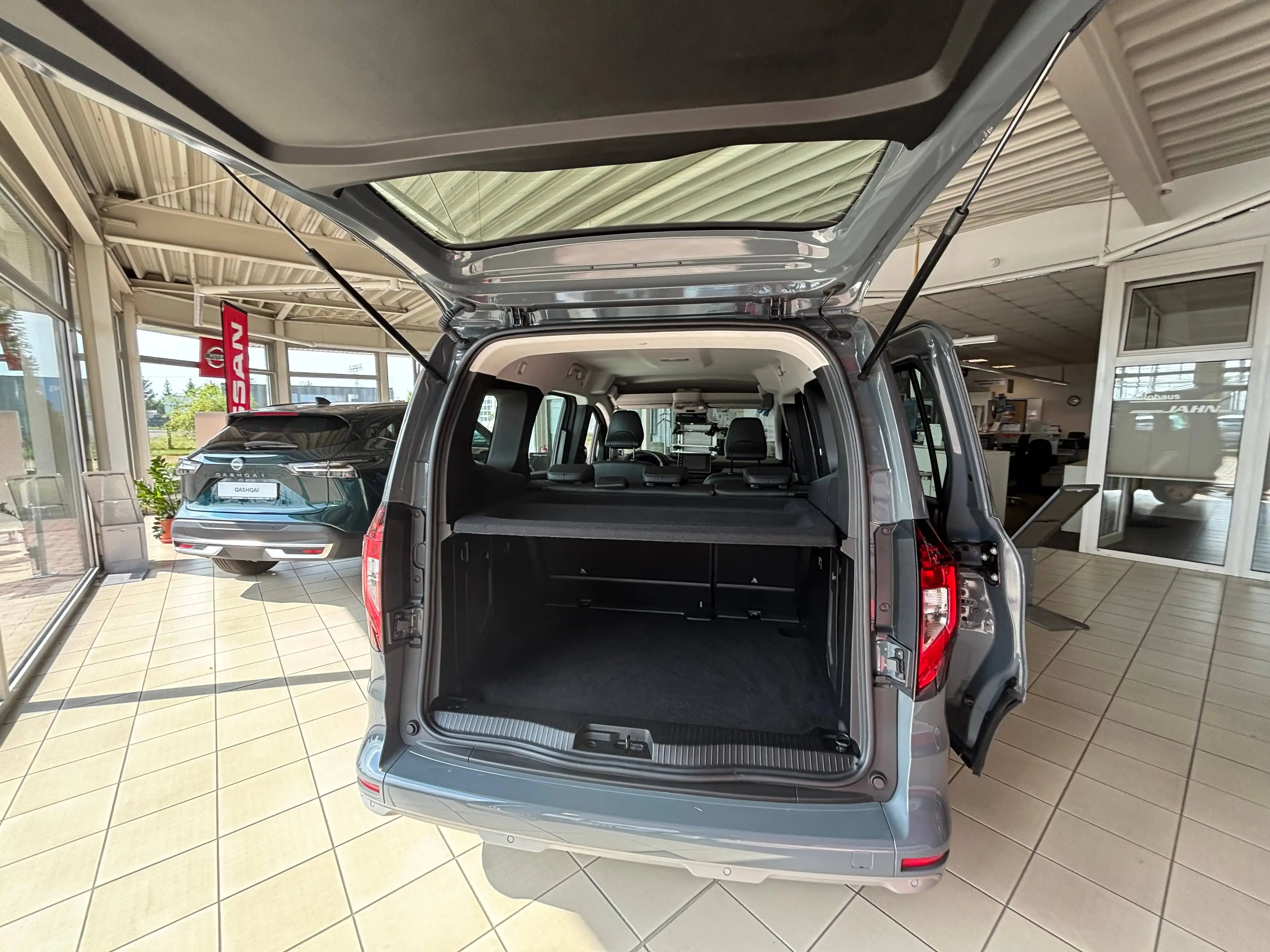 Nissan Townstar TOWNSTAR 1.3 — photo 9