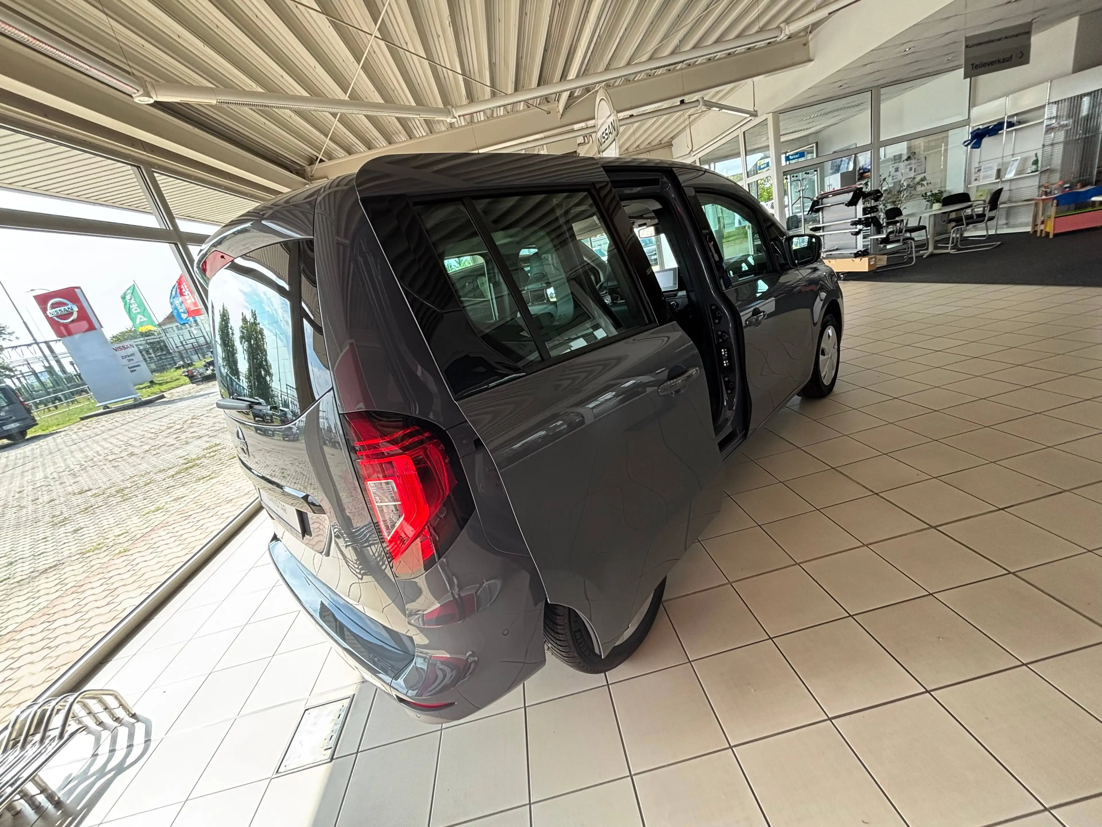 Nissan Townstar TOWNSTAR 1.3 — photo 14