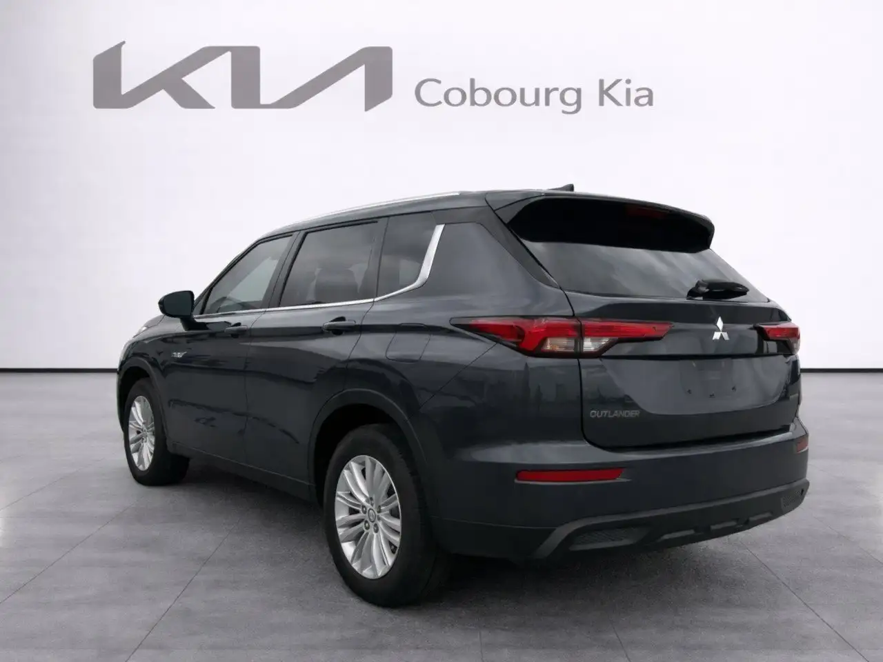 Mitsubishi Outlander снимка Mitsubishi Outlander