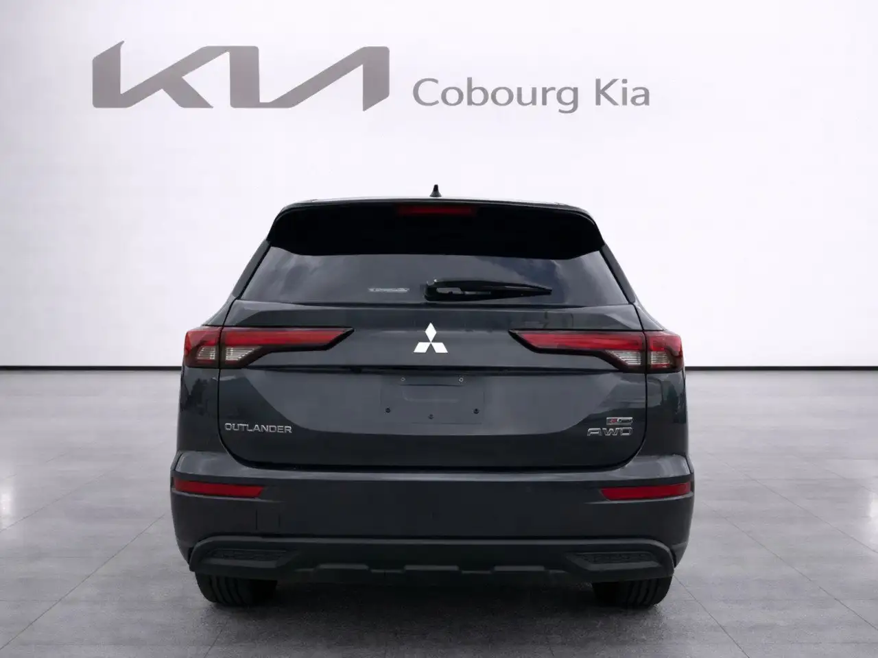Mitsubishi Outlander снимка Mitsubishi Outlander