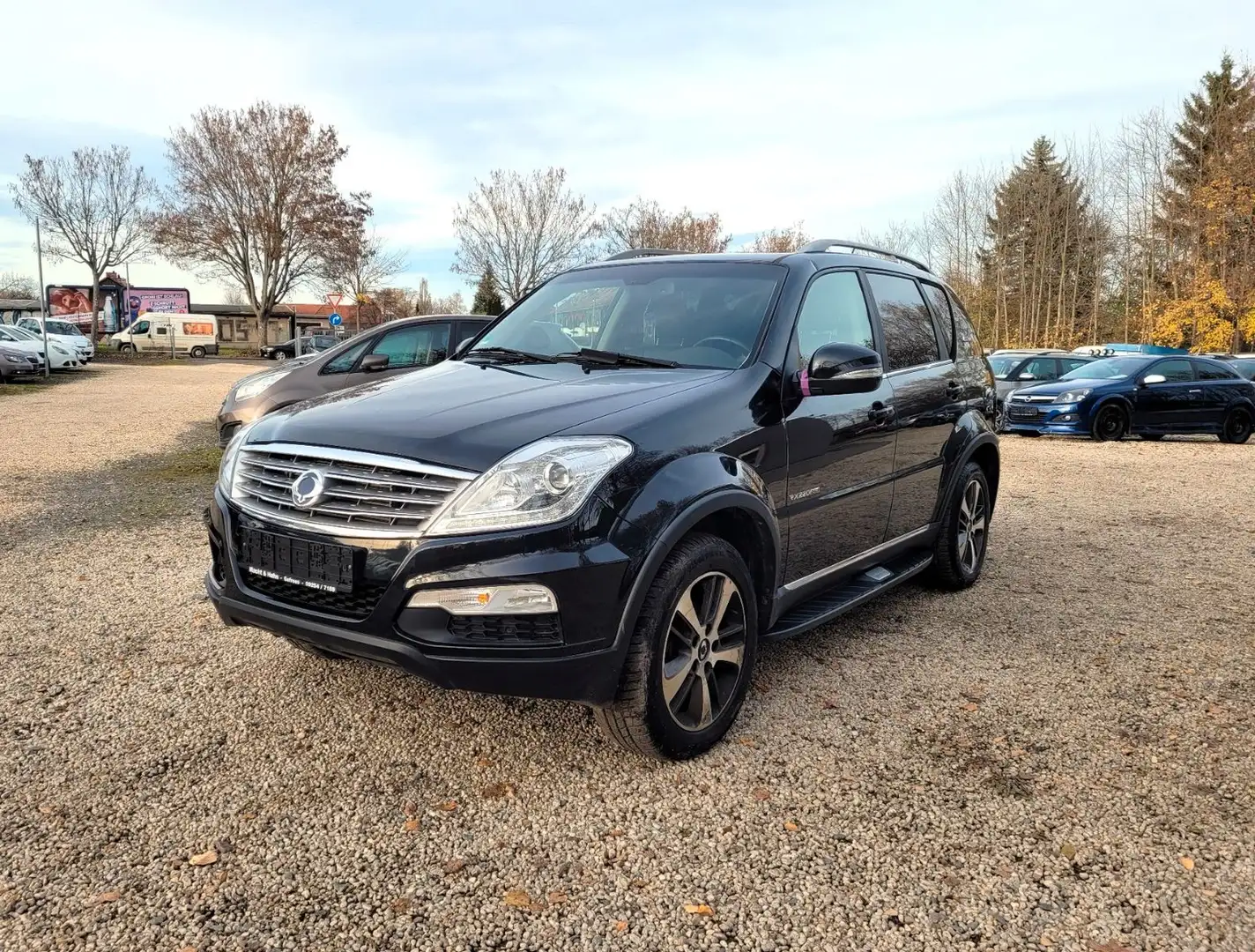 SsangYong Rexton Rexton W Executive 4WD*Motor-dreht*Navi* Schwarz - 1