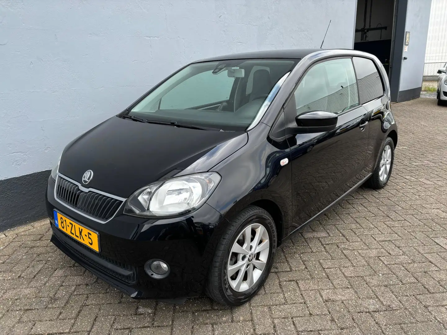 Skoda Citigo 1.0 Greentech Tour - Airco - LMV Zwart - 1