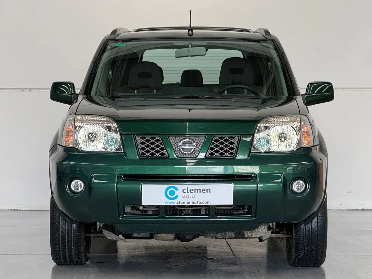Nissan X-Trail 2.2DCi Elegance Verde - 2