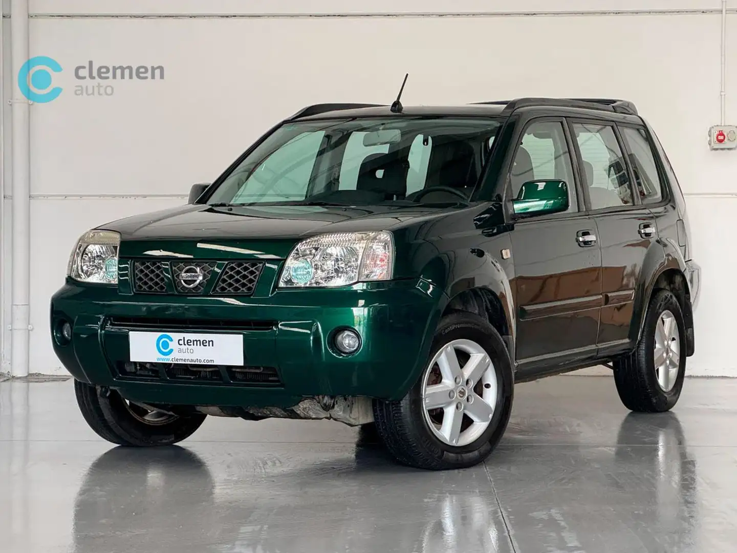 Nissan X-Trail 2.2DCi Elegance Verde - 1