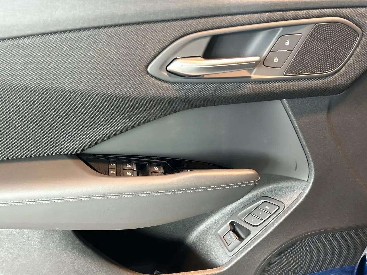 Audi Q3 снимка Audi Q3
