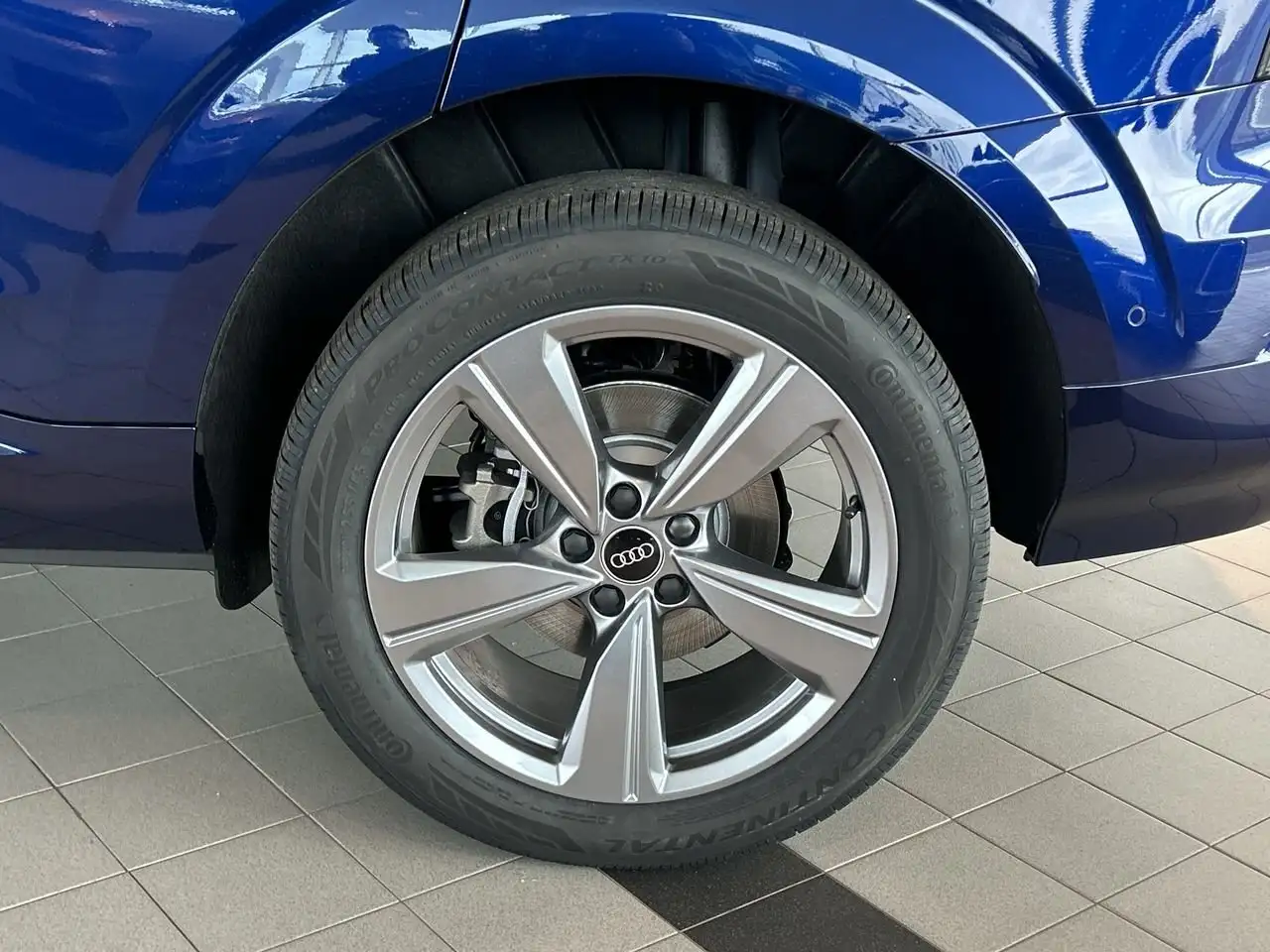 Audi Q3 снимка Audi Q3