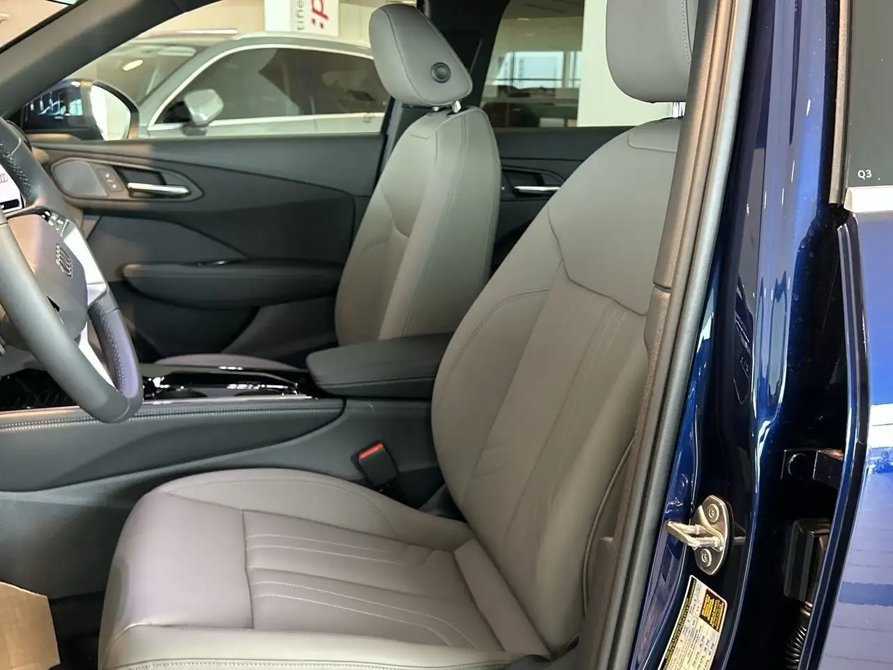 Audi Q3 снимка Audi Q3