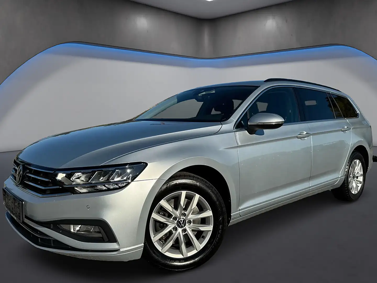 Volkswagen Passat Variant Business 2,0 TDI DSG*ACC*Kamera.*ErgoSitz.* Silber - 2