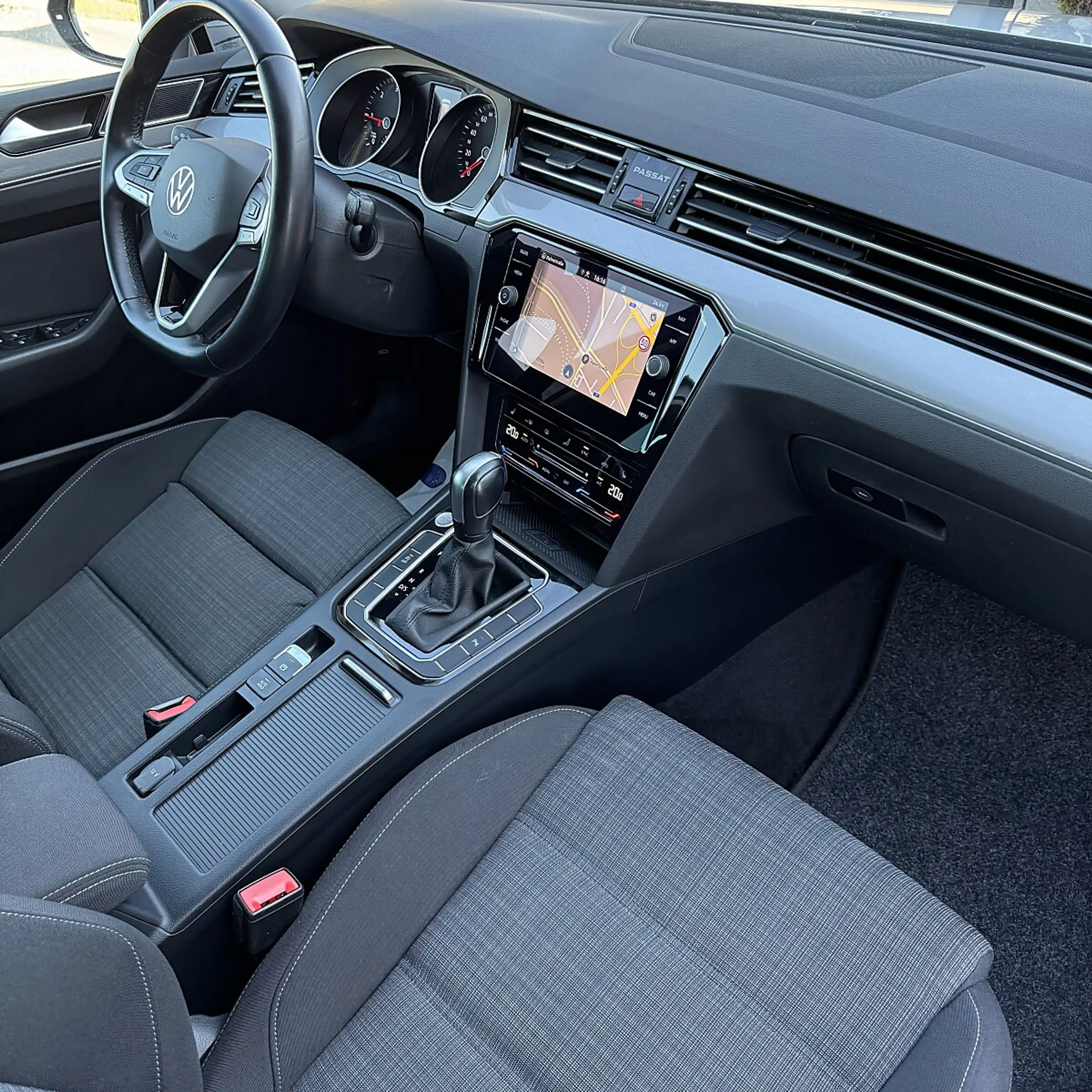 Volkswagen Passat Variant Business 2,0 TDI DSG*ACC*Kamera.*ErgoSitz.* — photo 14