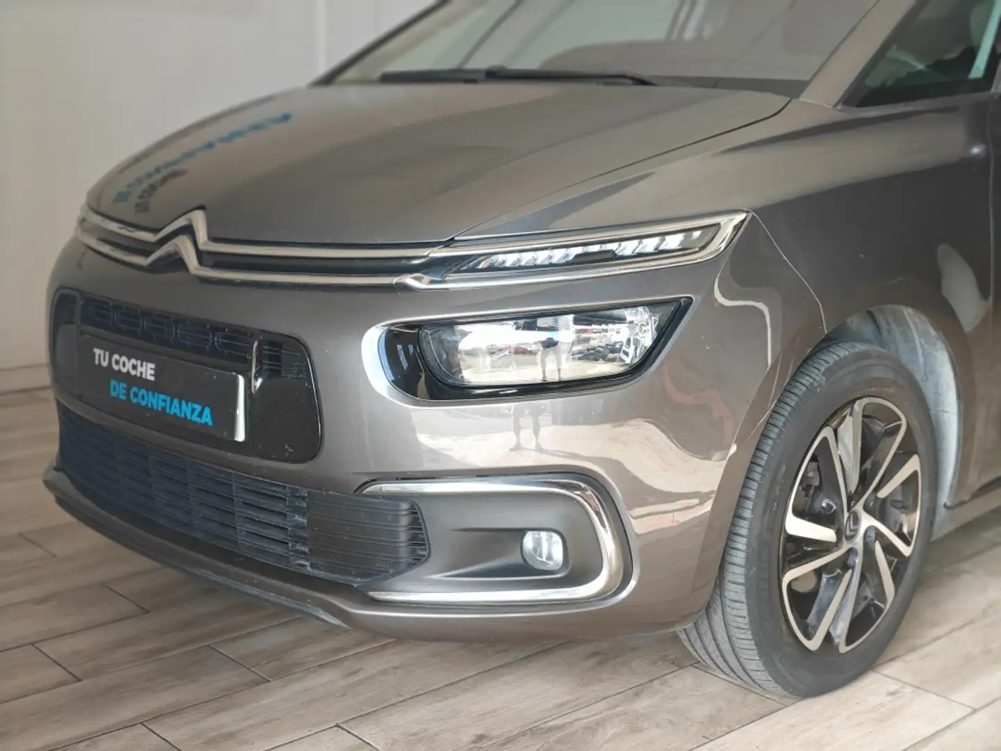 Citroen C4 1.6BlueHDI S&S Feel 120 Argent - 2