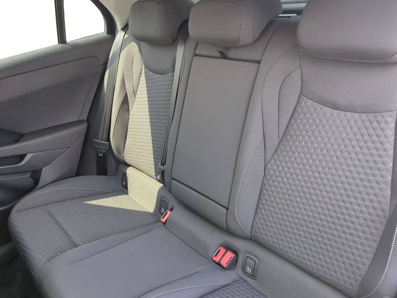 Volkswagen T-Roc Life 1.5 eTSI DSG APP*ACC*LED*PDC*SHZ*TOTW, миниатюра 9