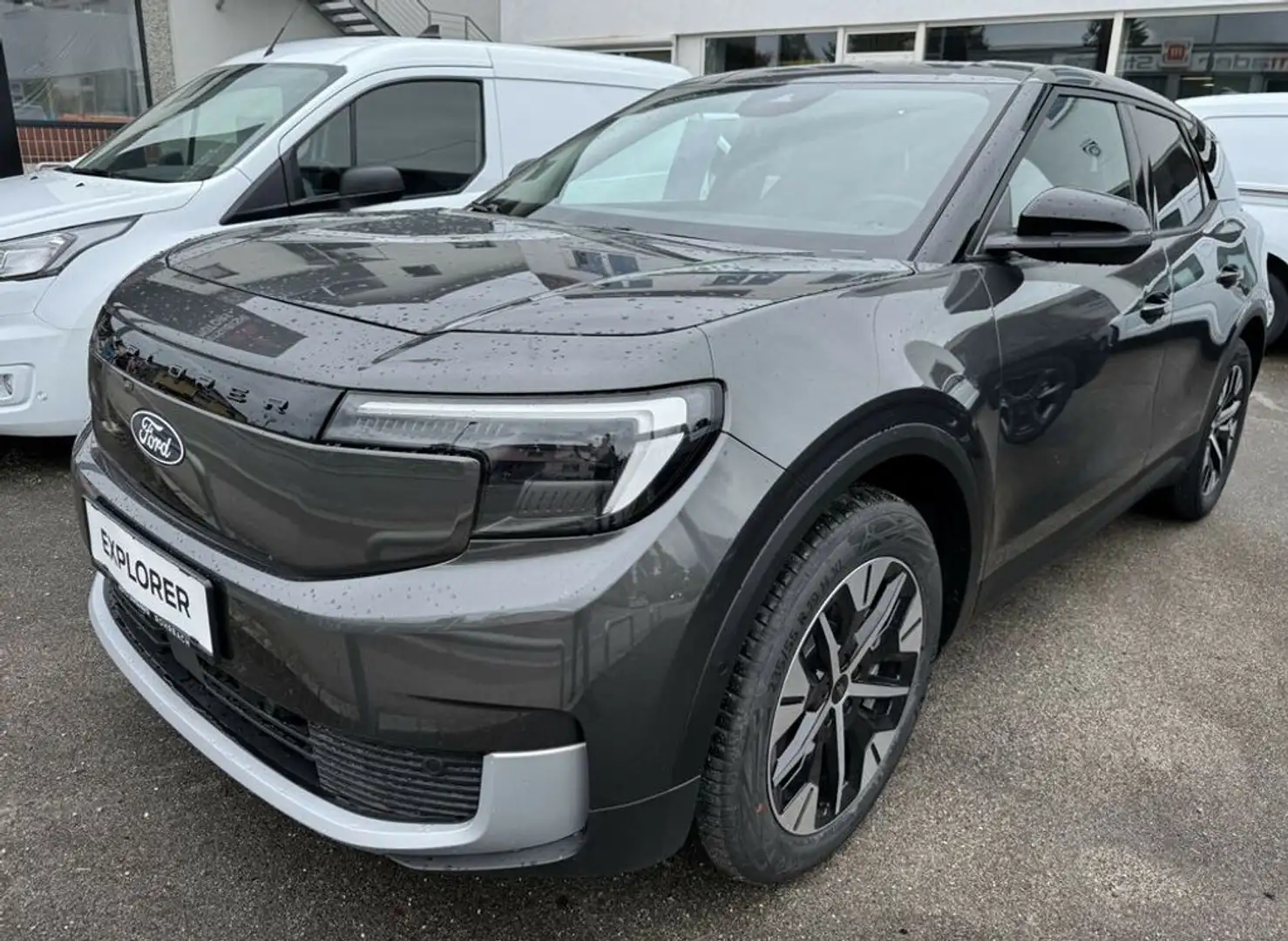 Ford Explorer RWD Gris - 2