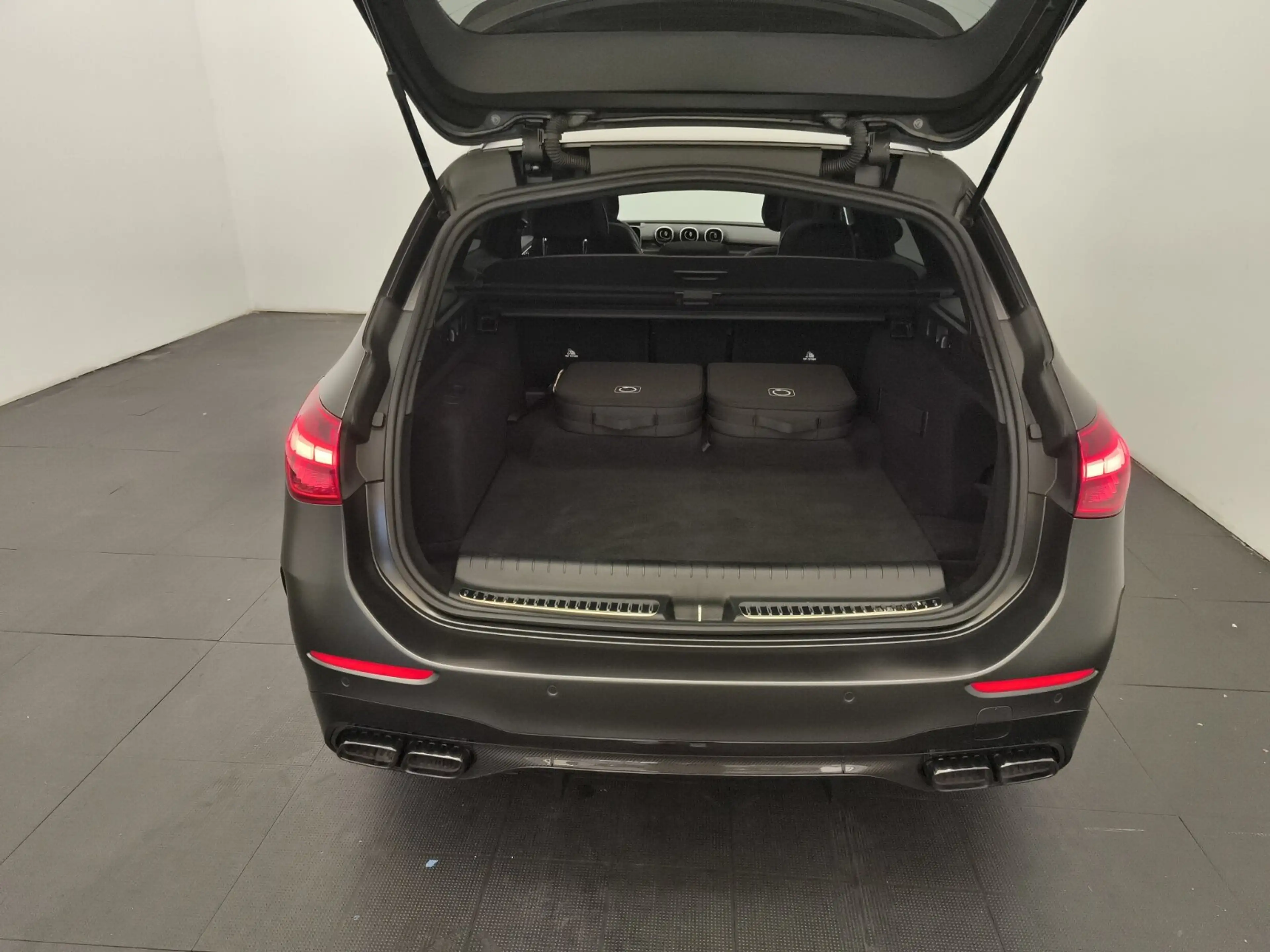 Mercedes-Benz C 63 AMG C 63 T S E Magno Drivers Pano AHK Aero Burmester — photo 10