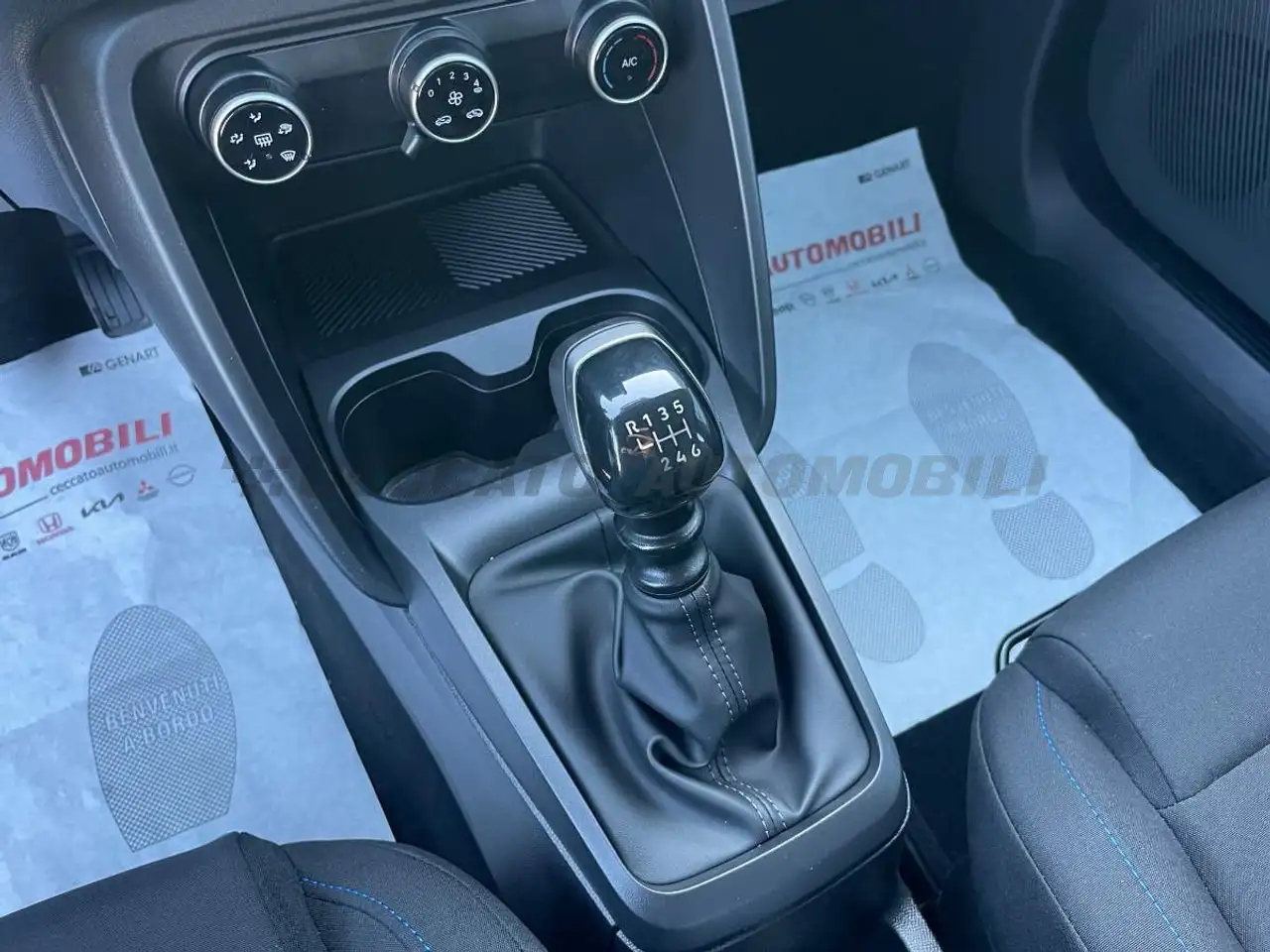 Citroen C3 Nuova C3 Turbo 100cv - YOU 11