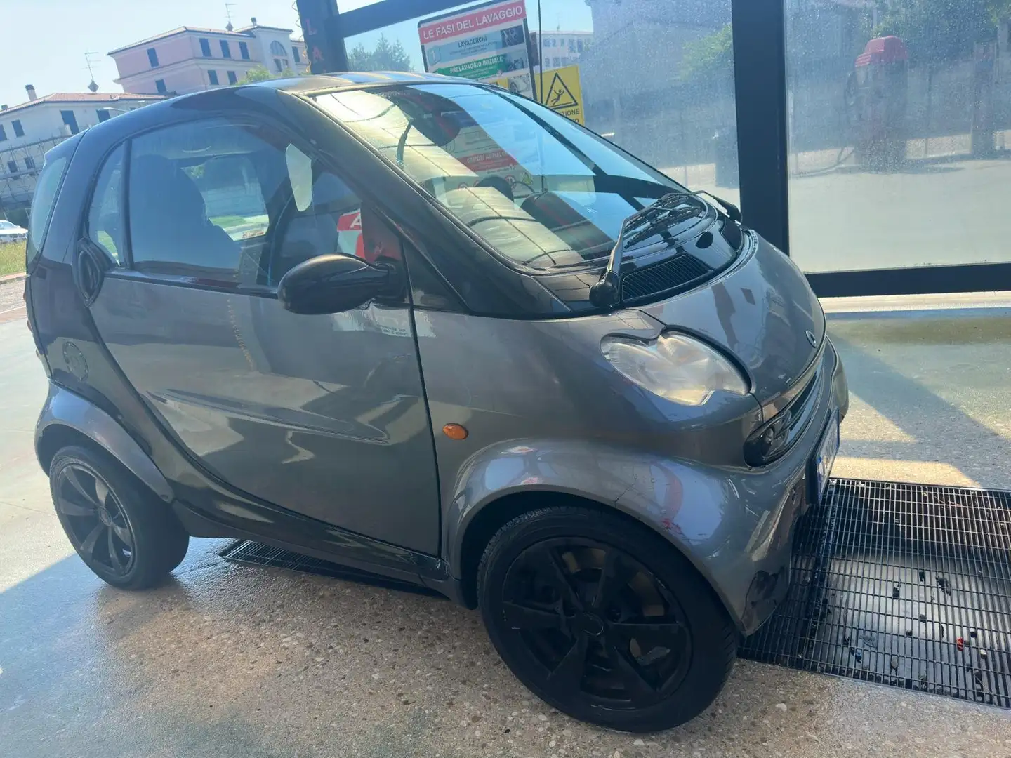 smart forTwo Grey - 2