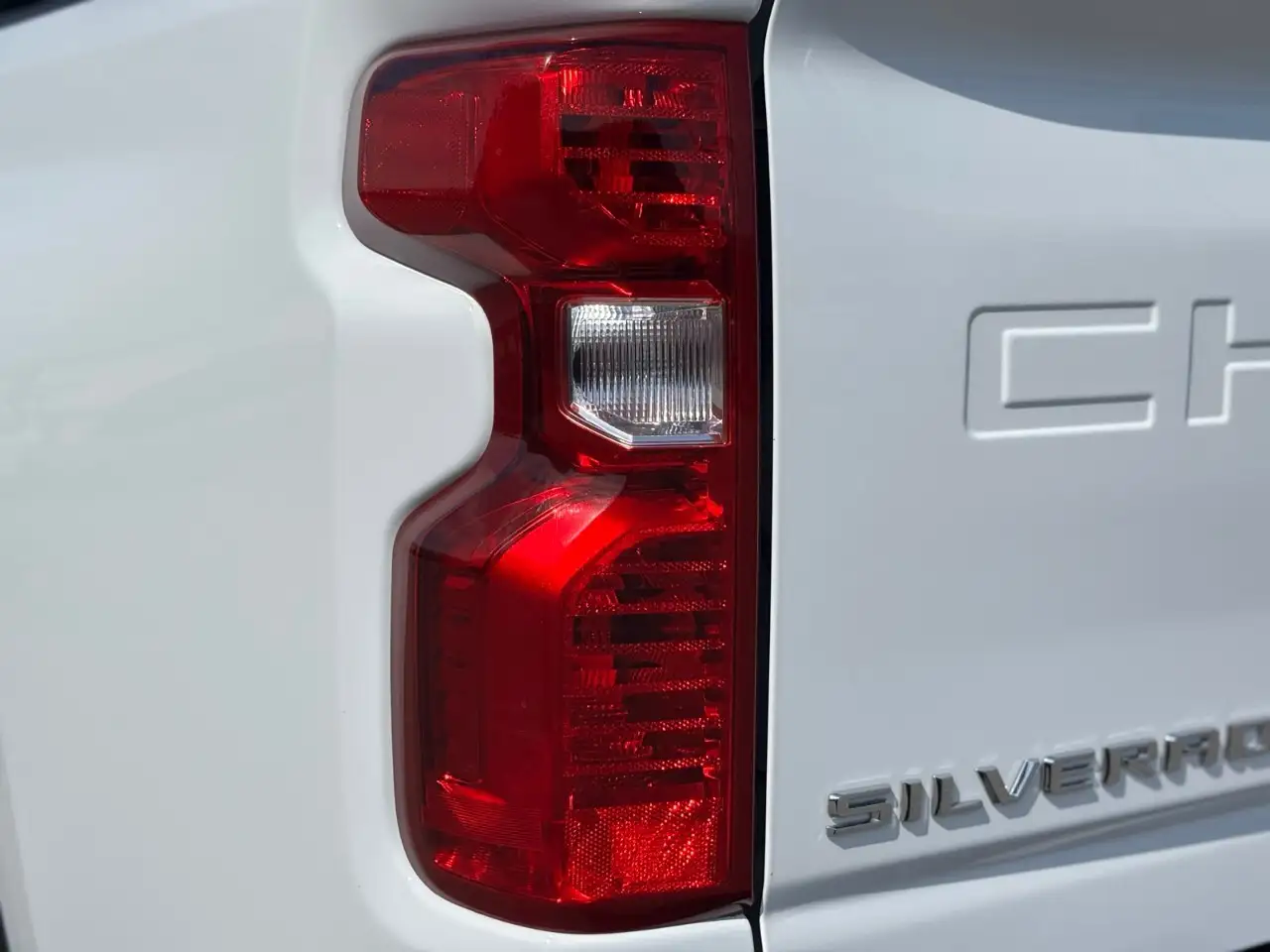 Chevrolet Silverado 3500 photo Chevrolet Silverado 3500