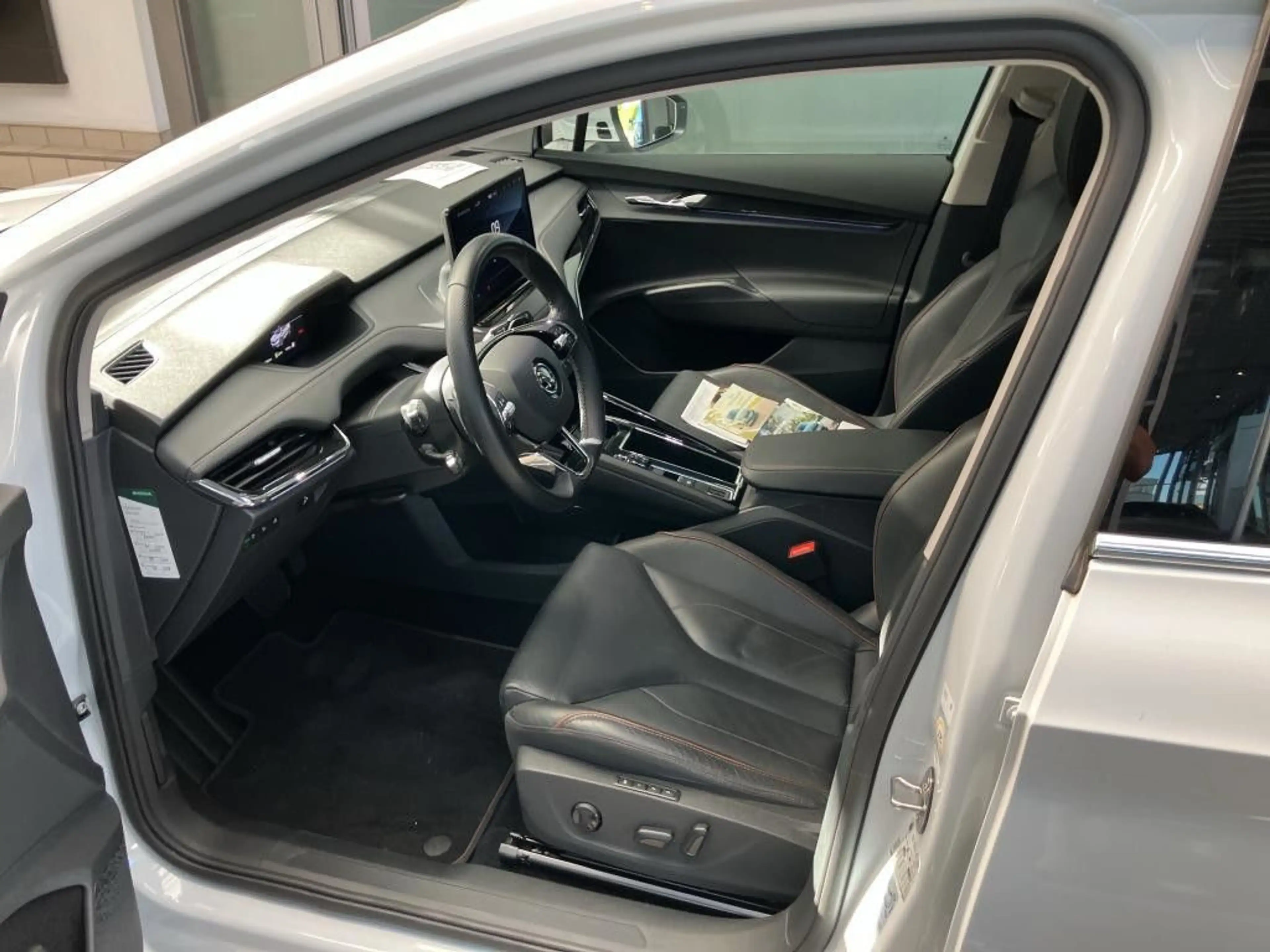 Skoda Enyaq iV 80x 4x4 Suite — photo 5