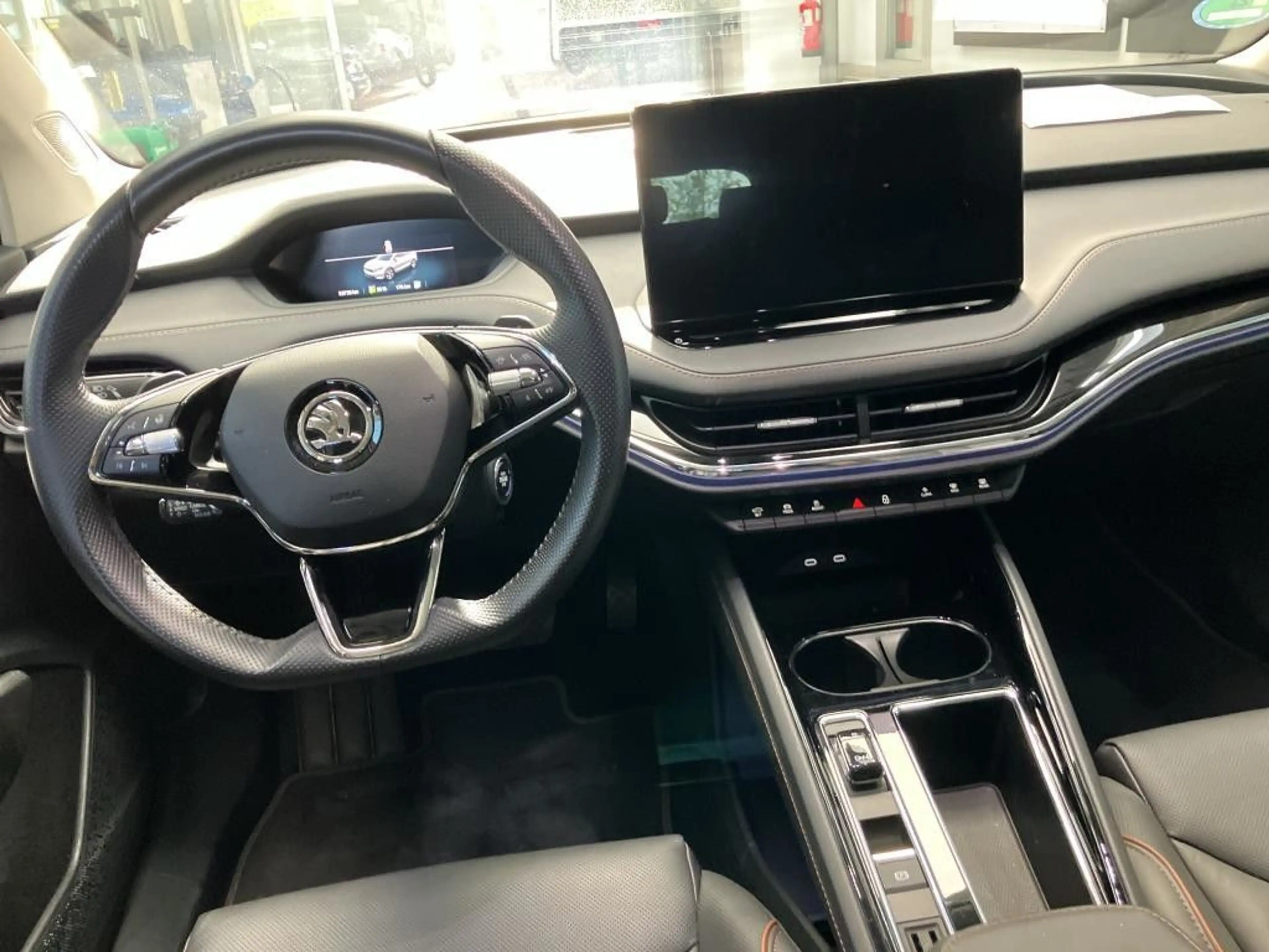 Skoda Enyaq iV 80x 4x4 Suite — photo 6