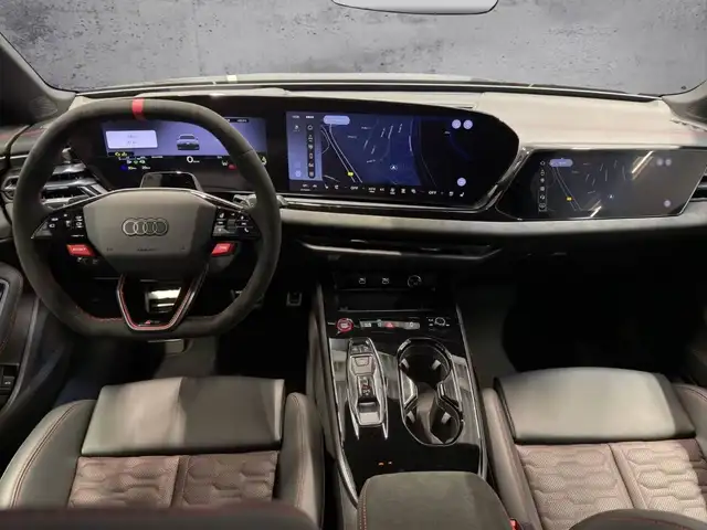 Audi RS5 view 10
