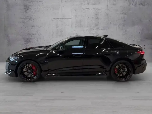 Audi RS5 view 7
