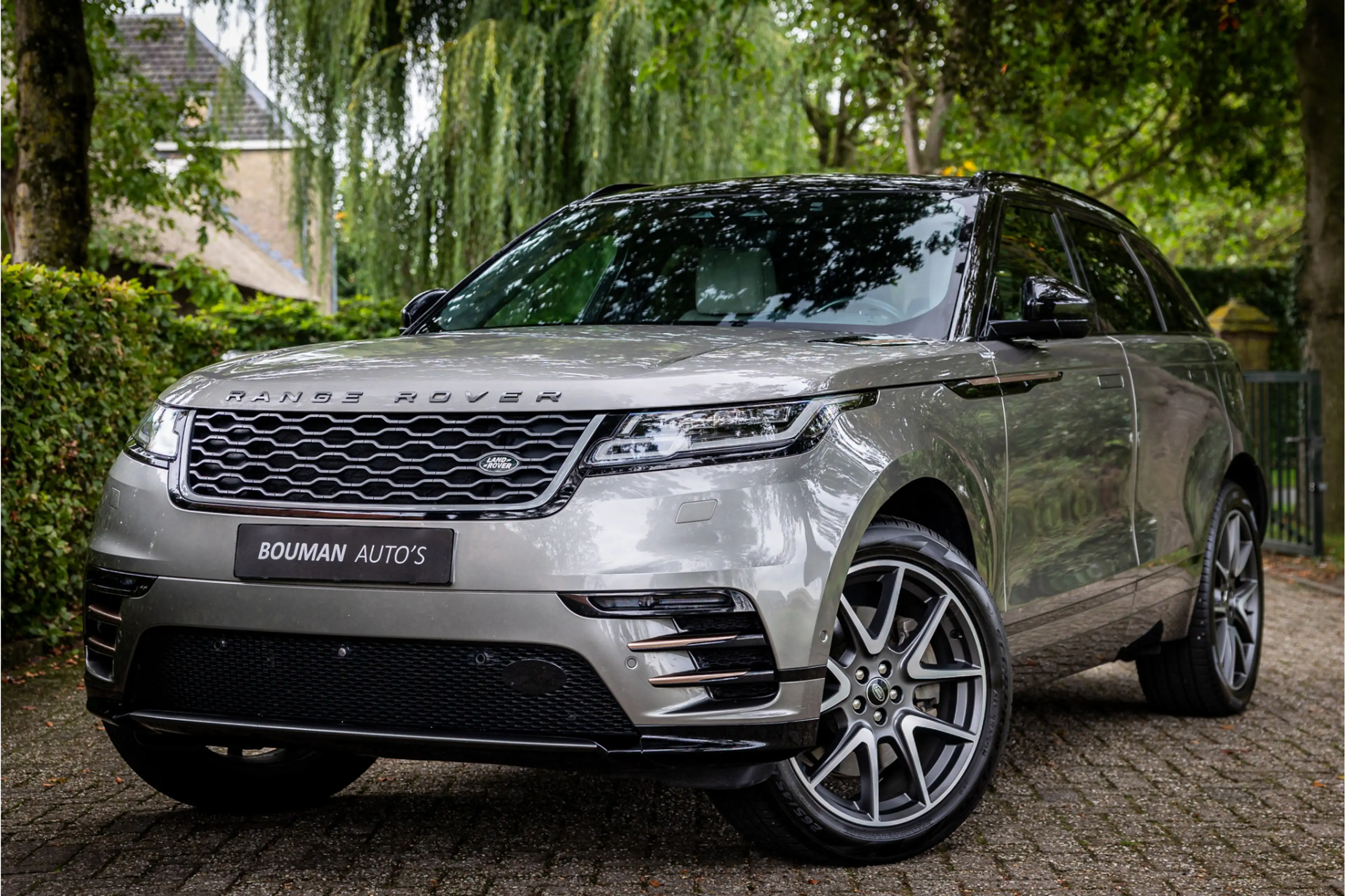 Land Rover Range Rover Velar 2.0 P400e R-Dynamic HSE Massage Stoelventilatie HU