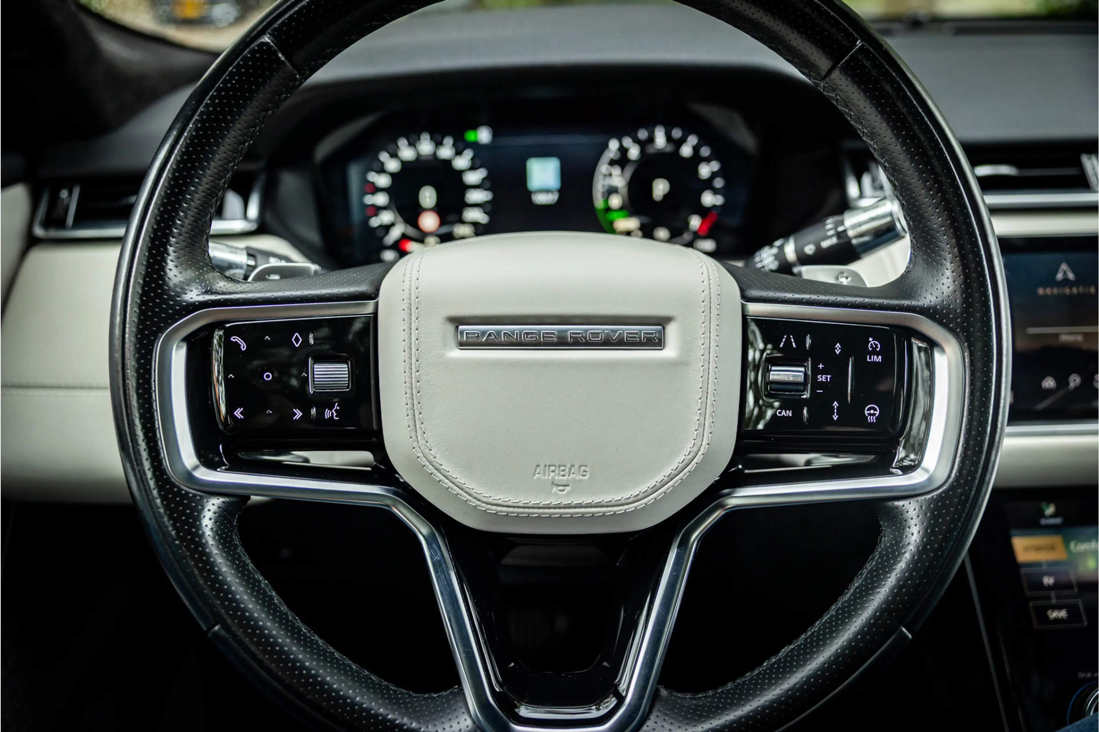 Land Rover Range Rover Velar 2.0 P400e R-Dynamic HSE Massage Stoelventilatie HU — photo 8