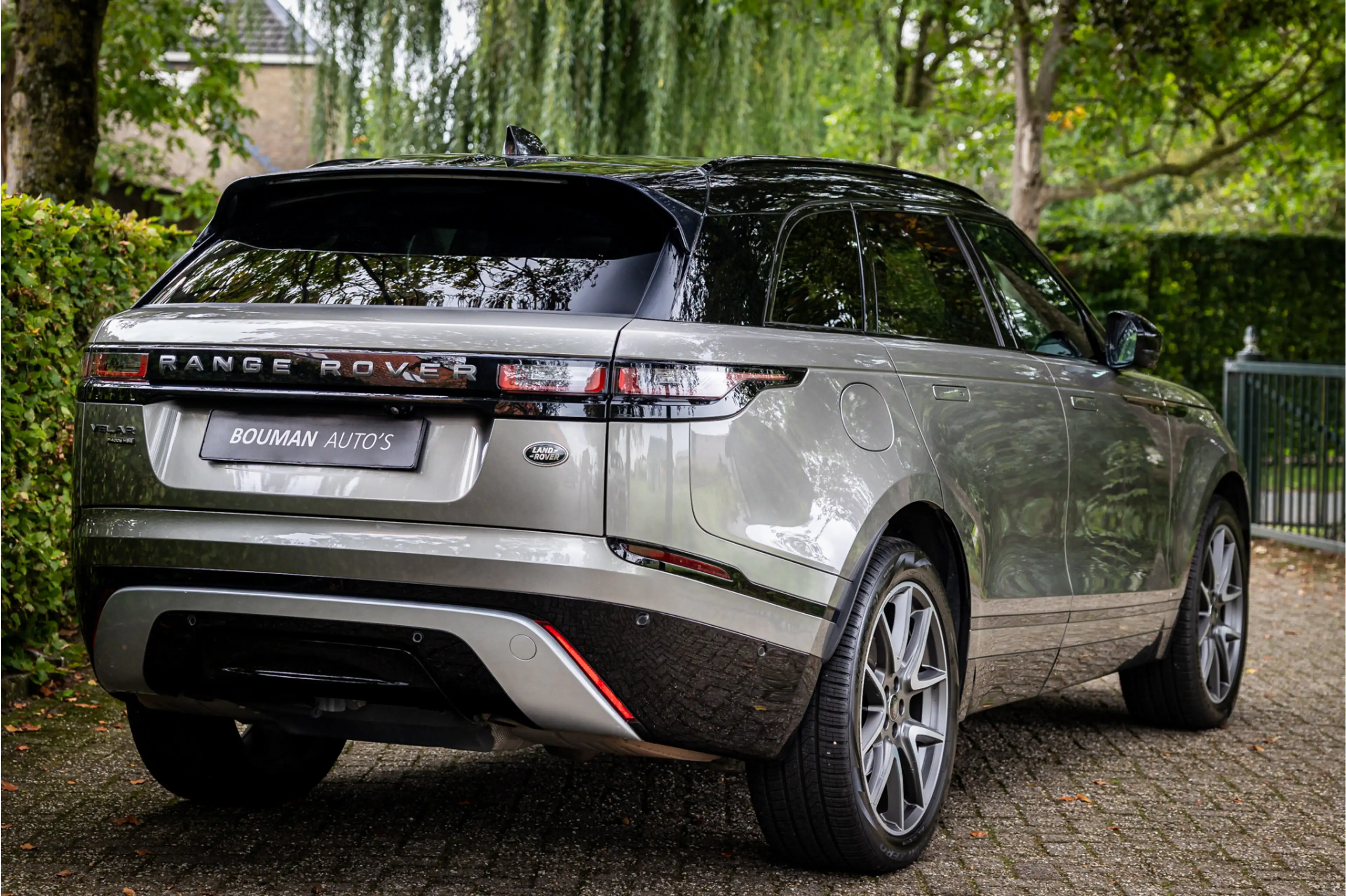 Land Rover Range Rover Velar 2.0 P400e R-Dynamic HSE Massage Stoelventilatie HU — photo 4