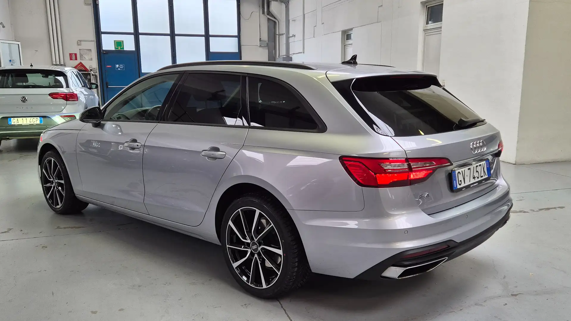 Audi A4 A4 Avant 2.0tdi mhev163cv s-tronic-CAR PLAY-KAMERA Plateado - 1
